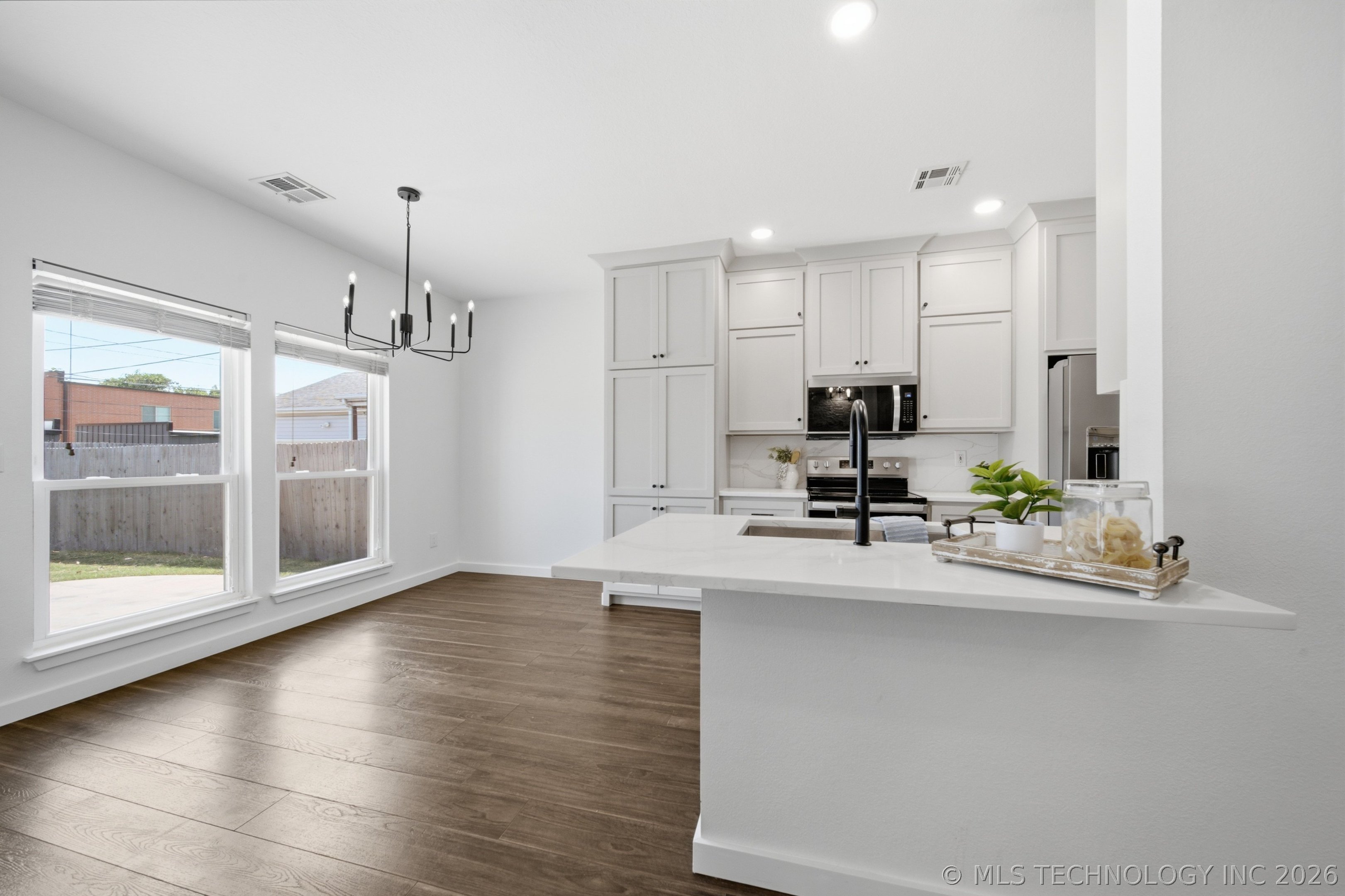1227 S Columbia Place Tulsa OK 74104