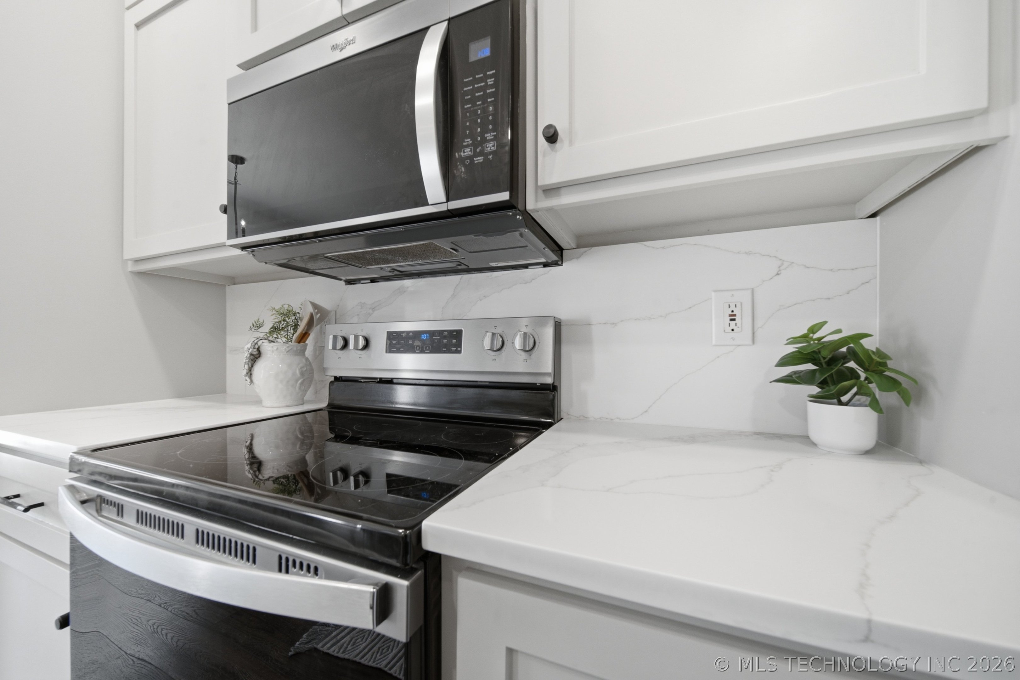 1227 S Columbia Place Tulsa OK 74104