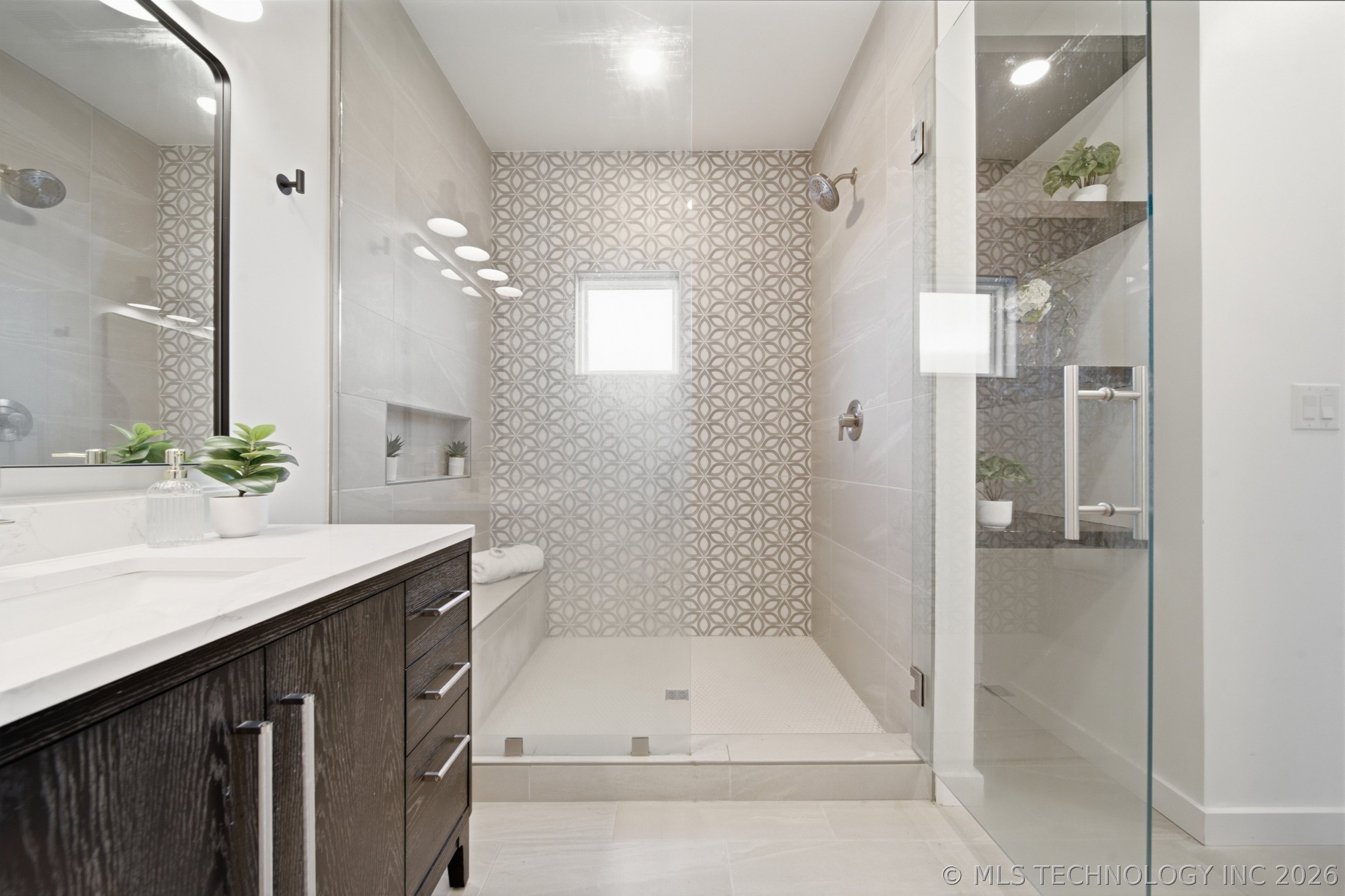 1227 S Columbia Place Tulsa OK 74104