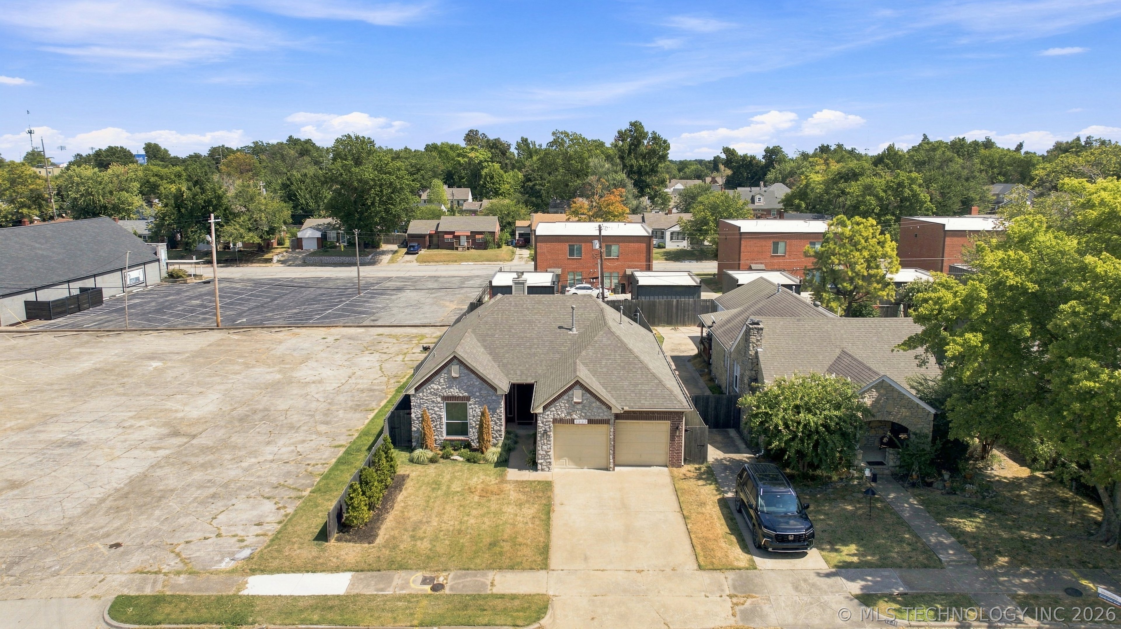 1227 S Columbia Place Tulsa OK 74104
