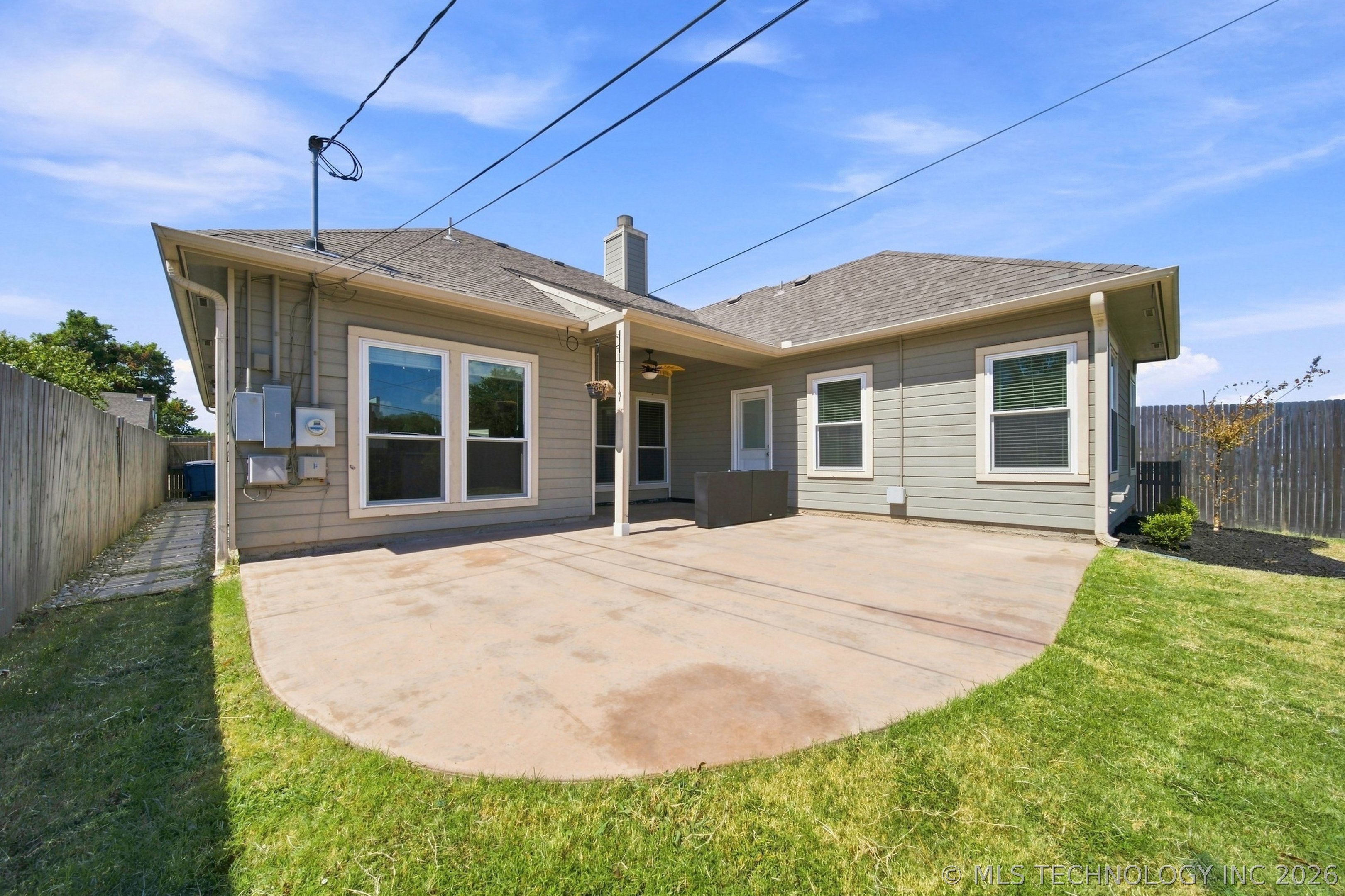 1227 S Columbia Place Tulsa OK 74104