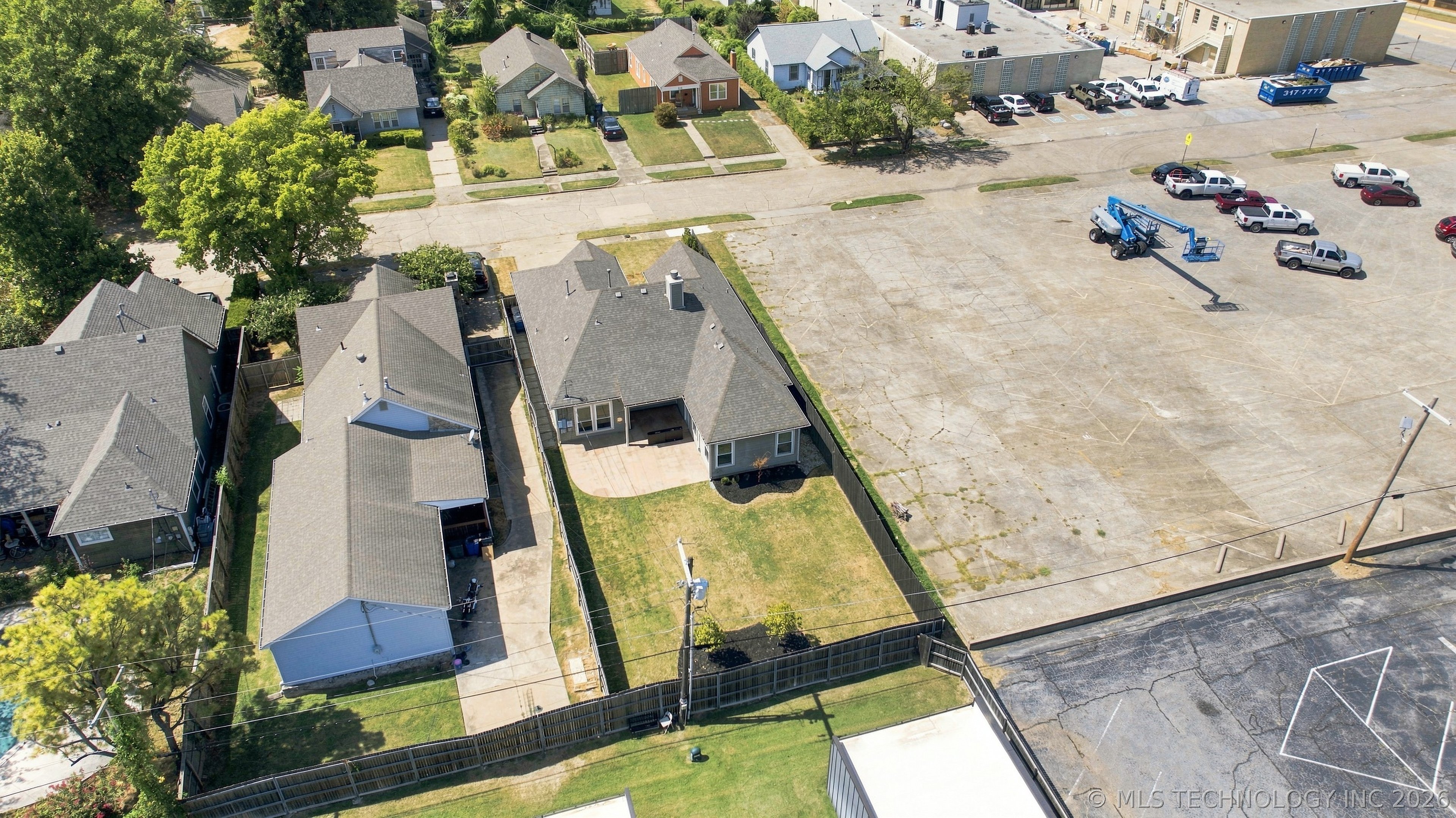 1227 S Columbia Place Tulsa OK 74104