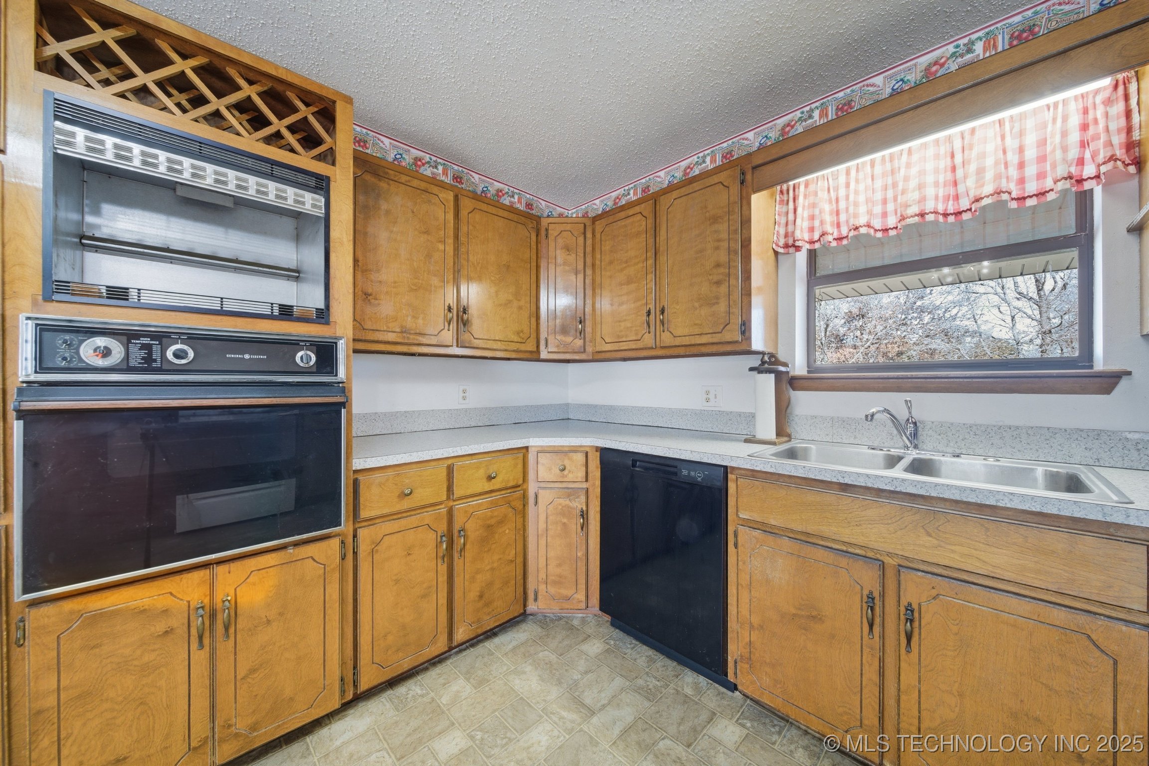 19549 S 250 Road Okmulgee OK 74447