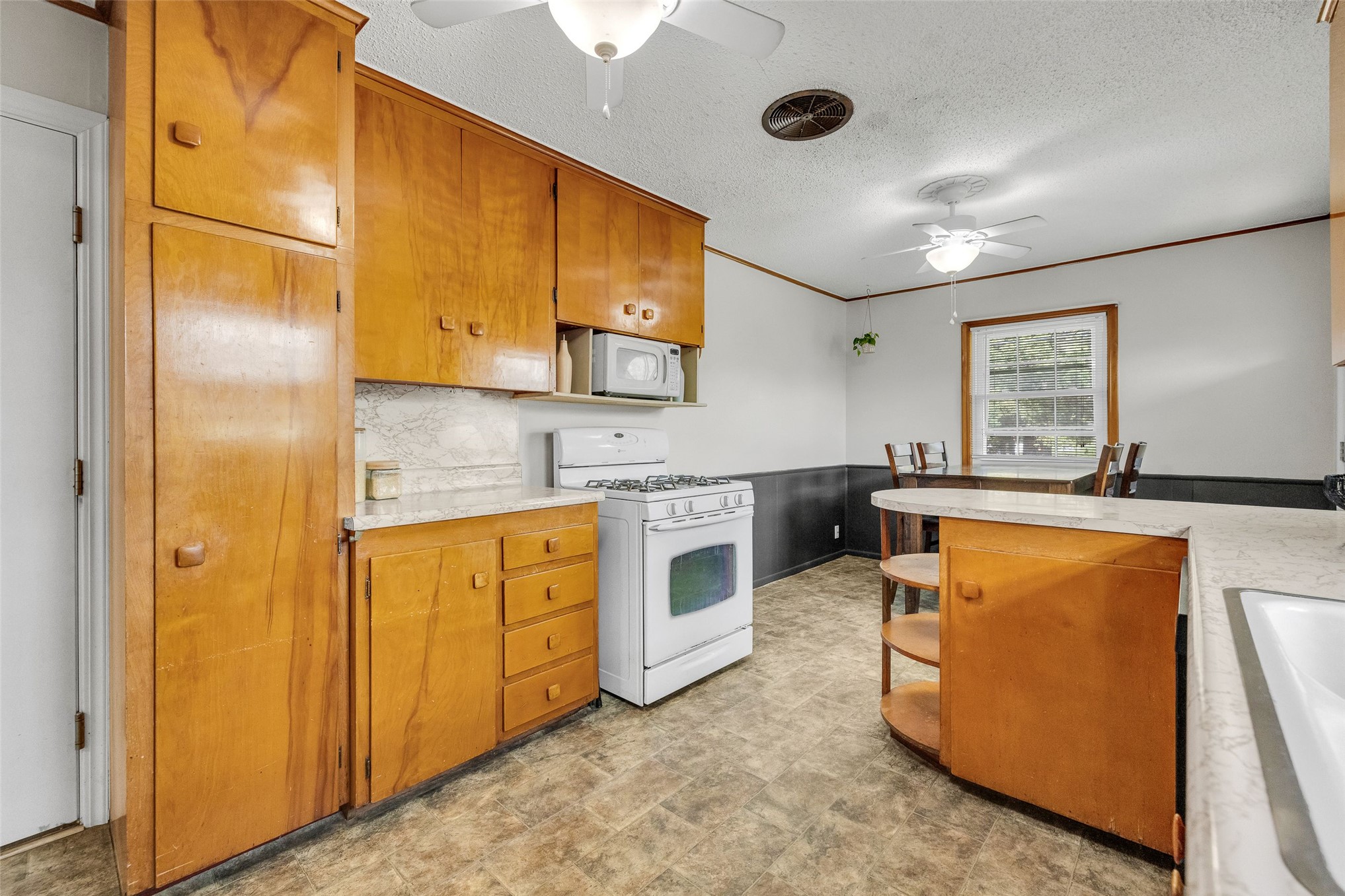 7803 E 4th Street Tulsa OK 74112
