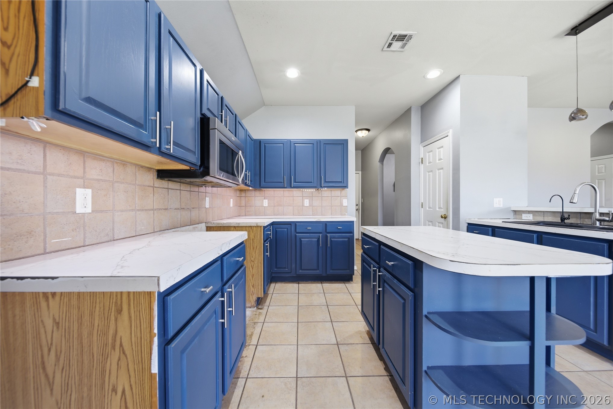 21110 E 40th Street Broken Arrow OK 74014