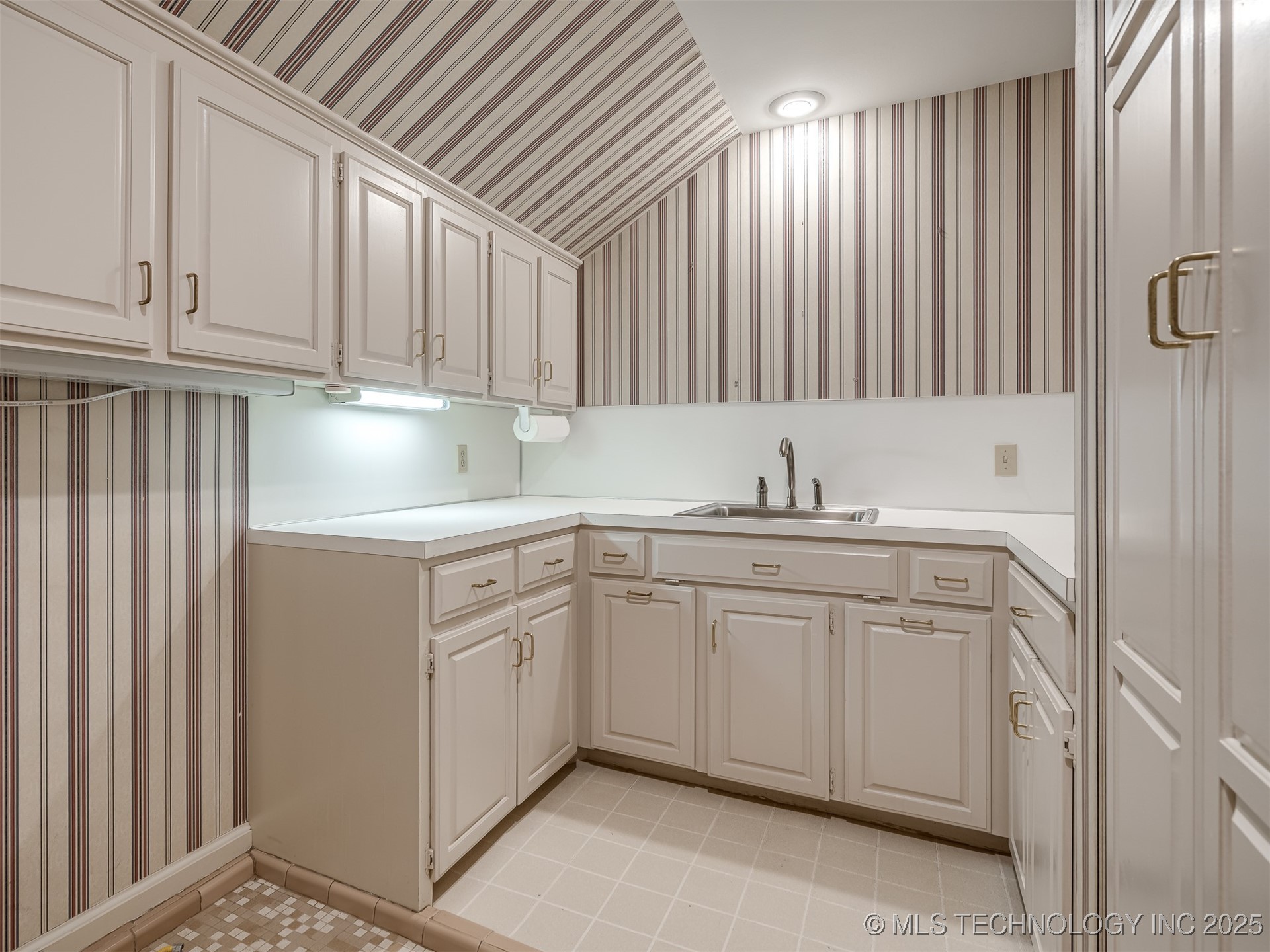 11475 S Yale Avenue Tulsa OK 74137