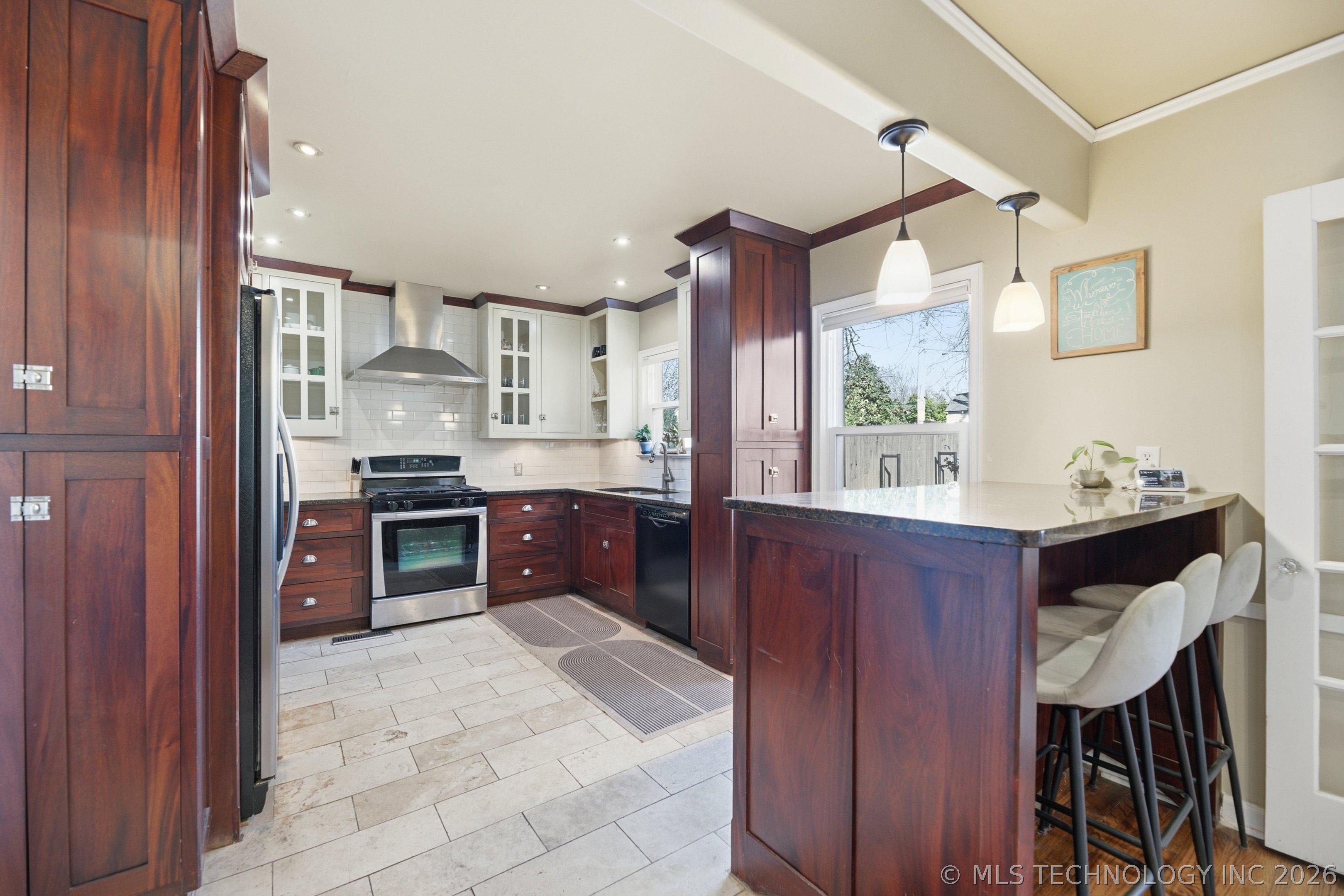 2117 S Delaware Court Tulsa OK 74114