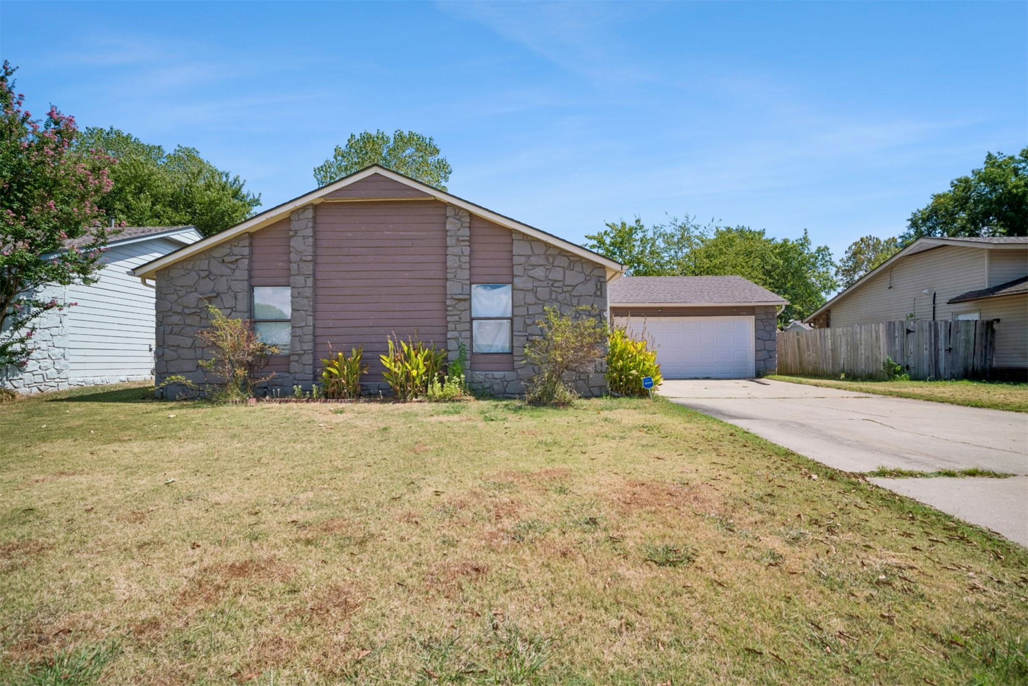 1917 N Desert Palm Avenue Broken Arrow OK 74012