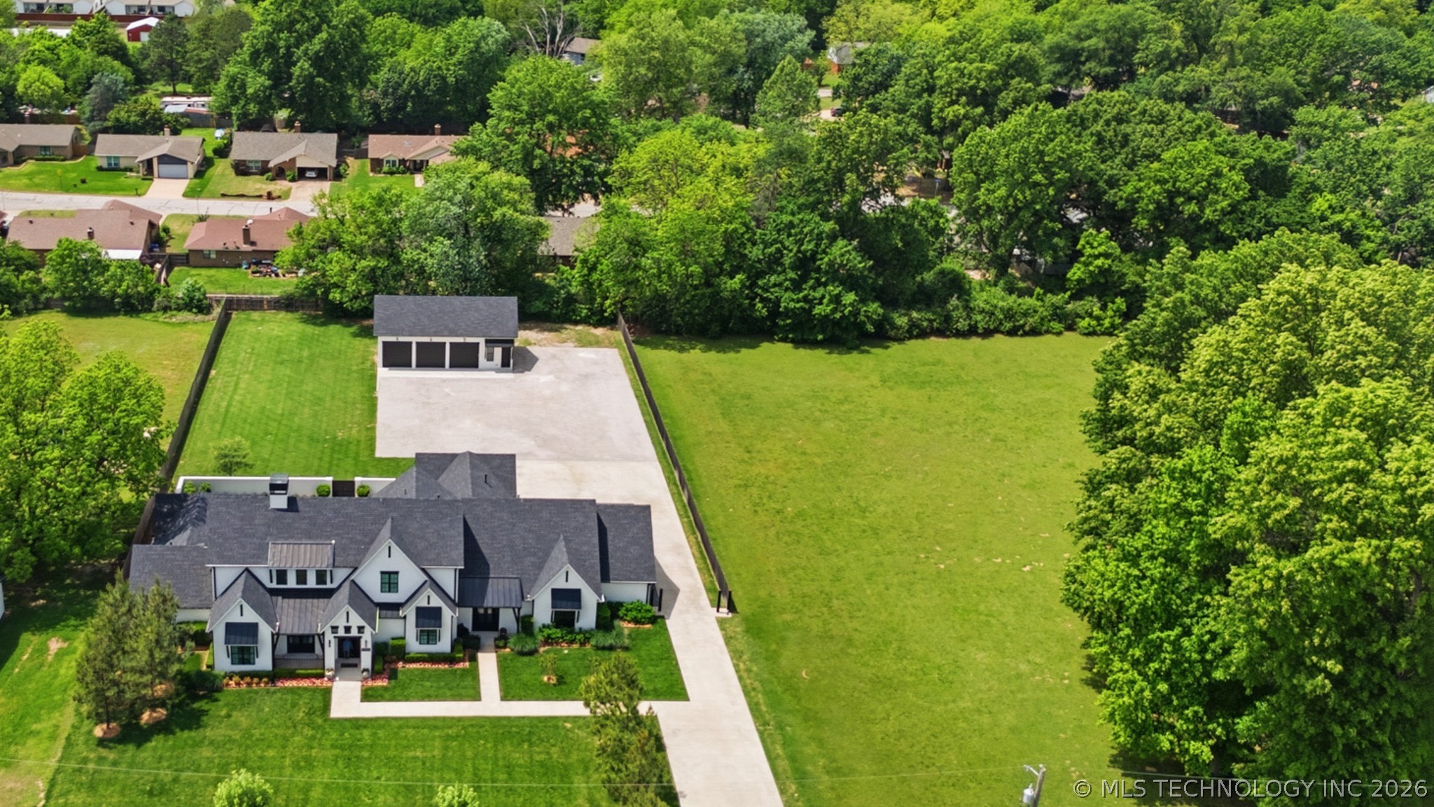 12920 S 152nd Eastavenue Broken Arrow OK 74011
