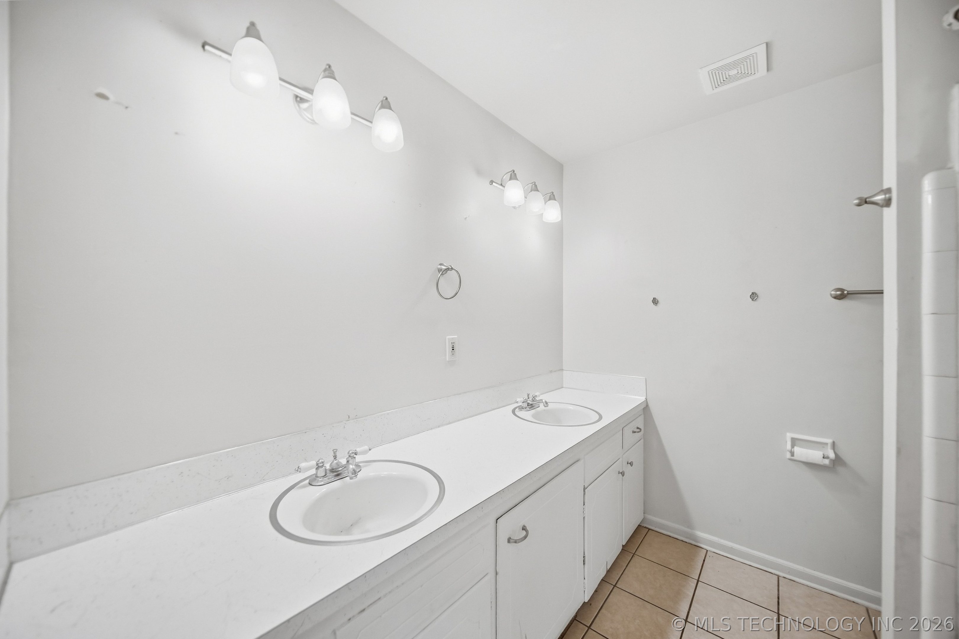 717 W Oakland Street Broken Arrow OK 74012