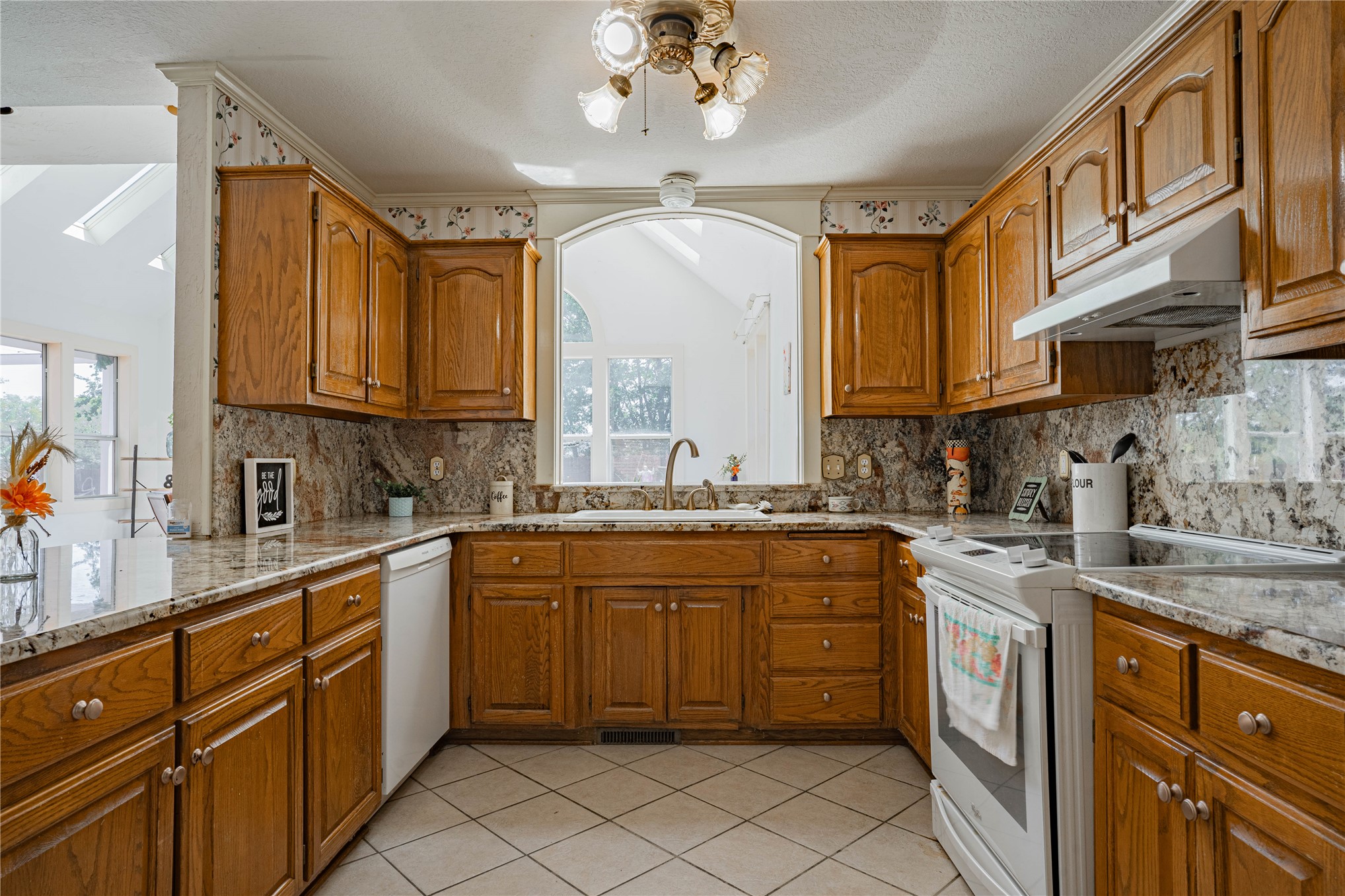 1010 Saddle Lane Skiatook OK 74070