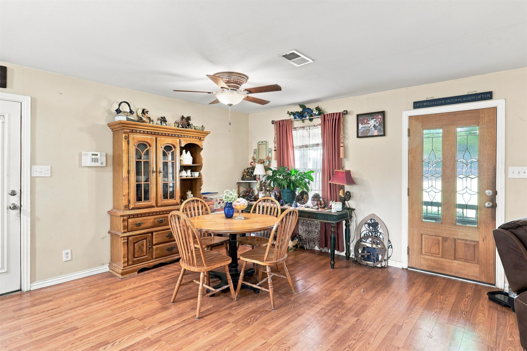 208 W Umstead Colbert OK 74733