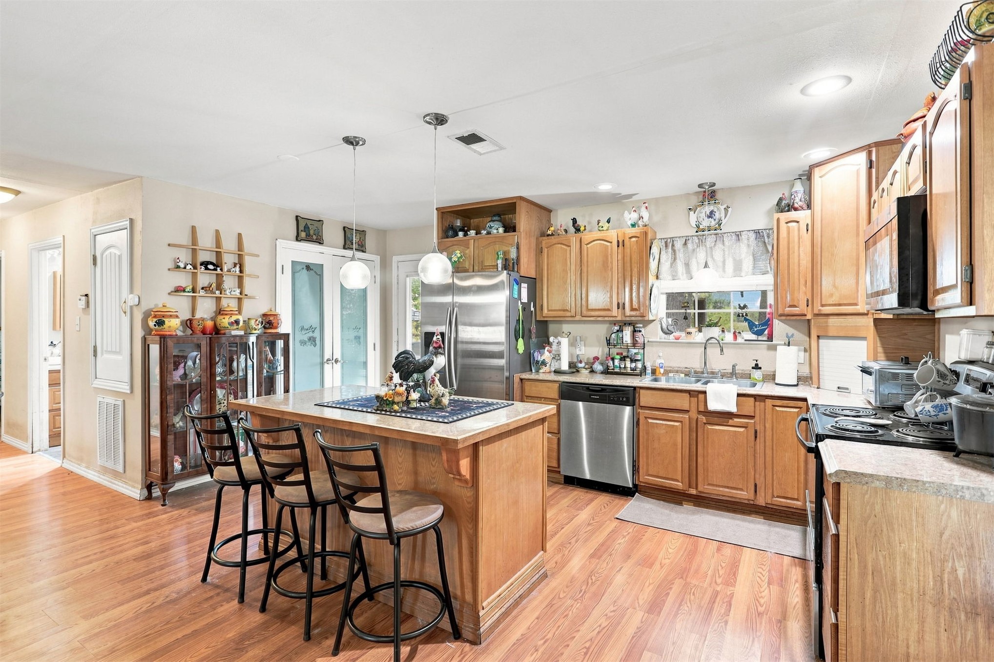 208 W Umstead Colbert OK 74733