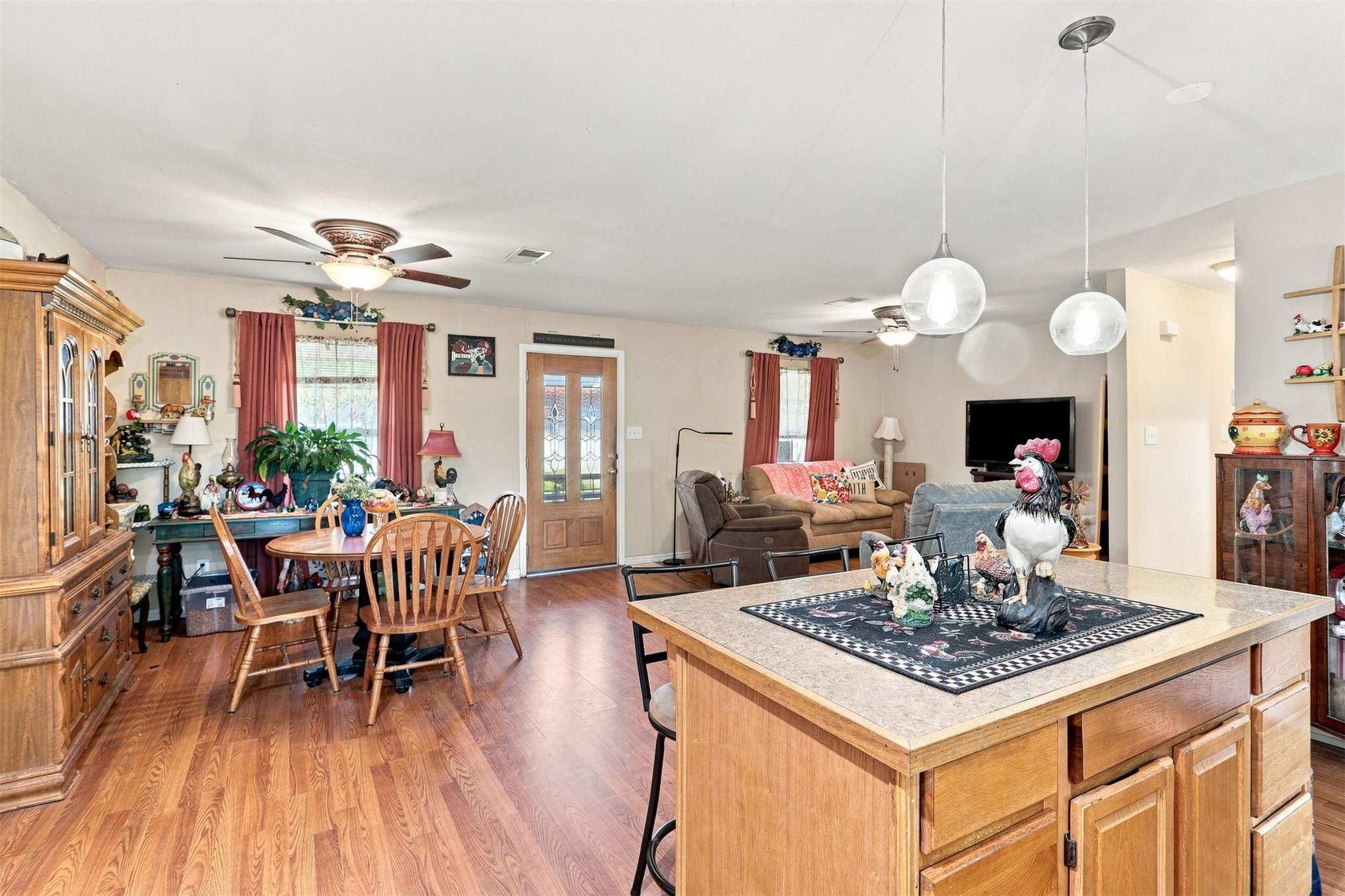 208 W Umstead Colbert OK 74733