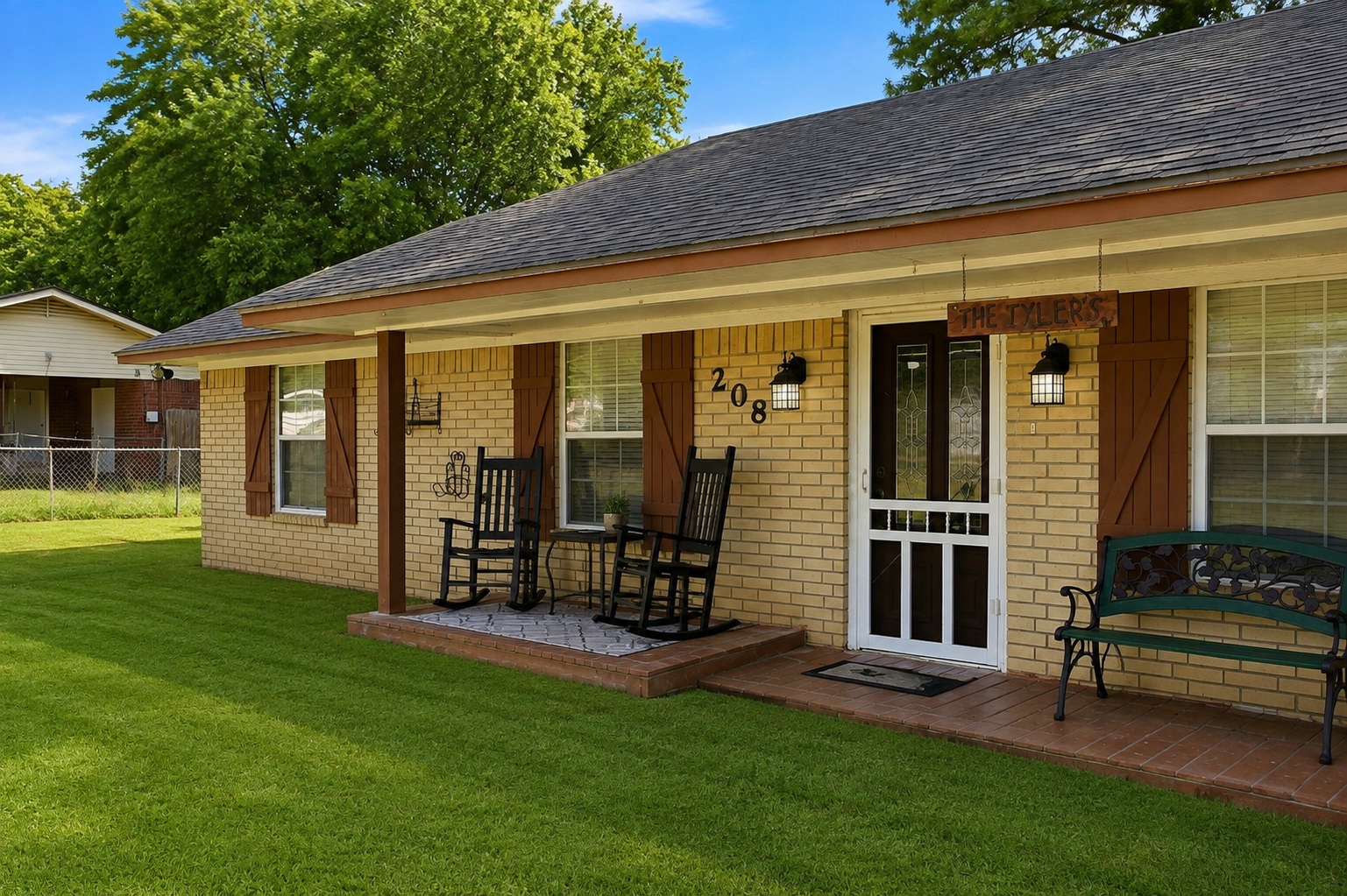 208 W Umstead Colbert OK 74733
