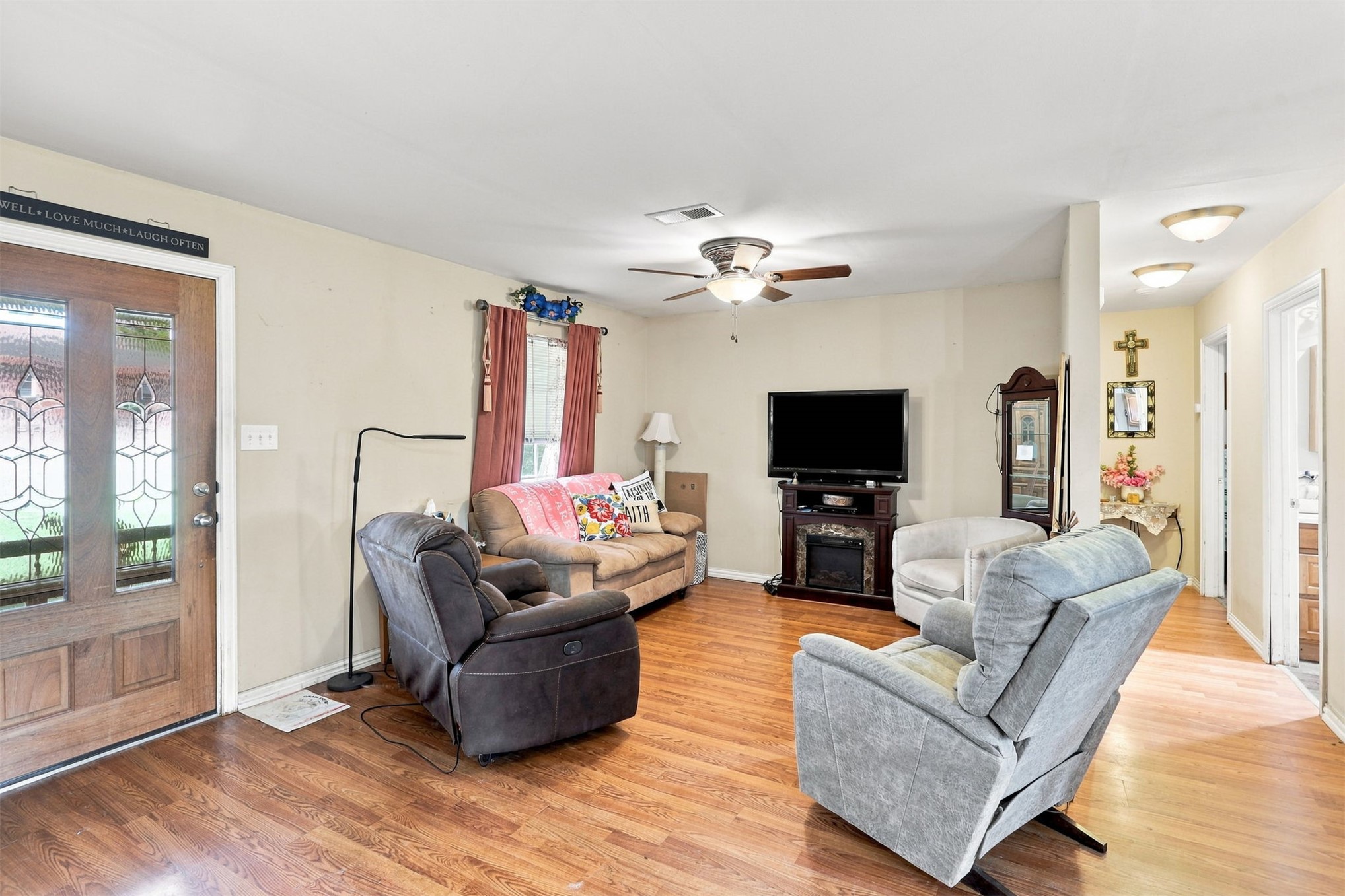 208 W Umstead Colbert OK 74733