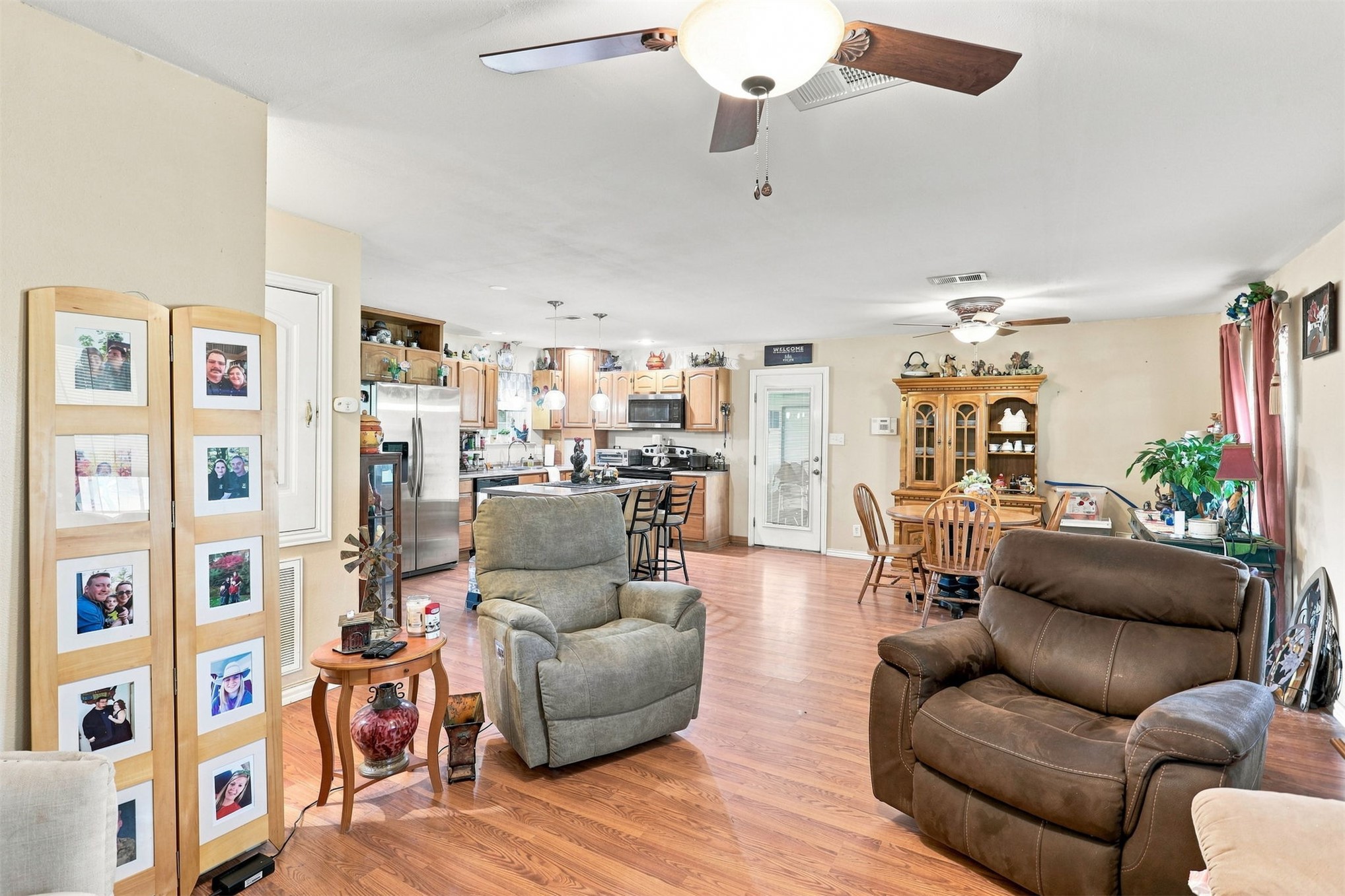 208 W Umstead Colbert OK 74733