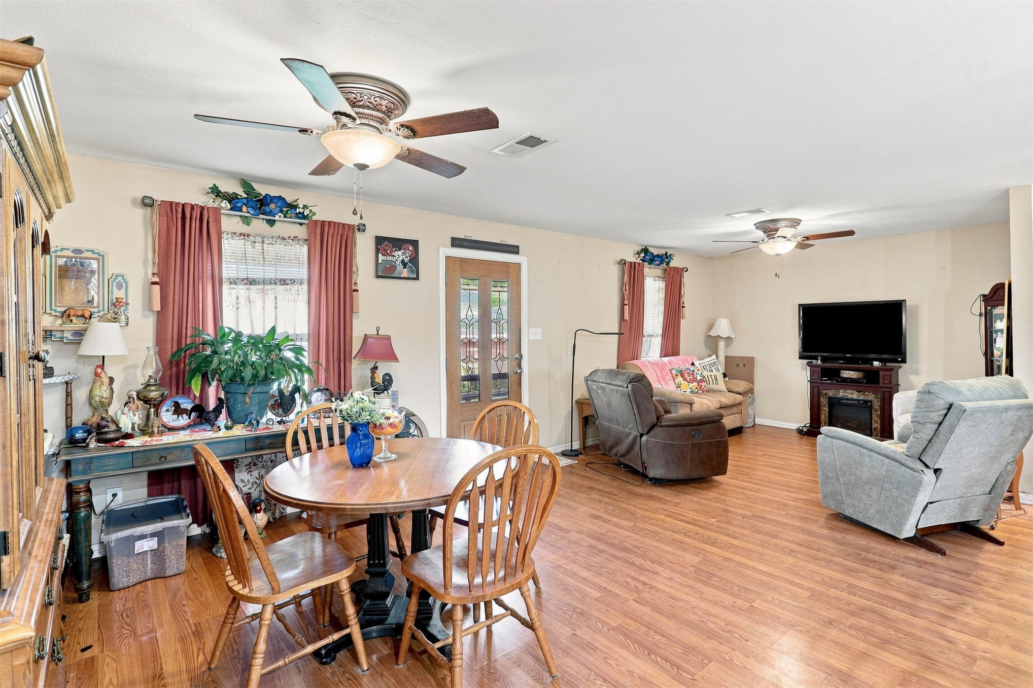 208 W Umstead Colbert OK 74733