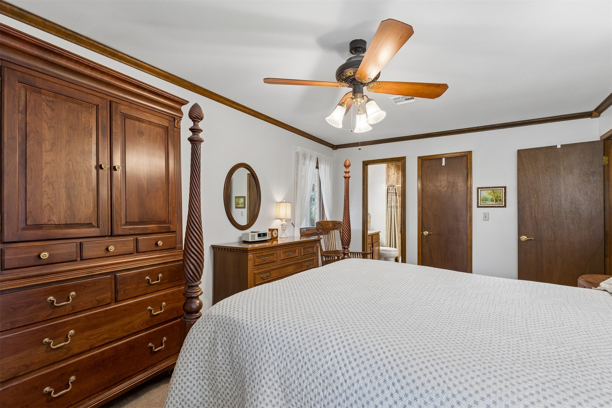 1002 Sunset Circle Yale OK 74085