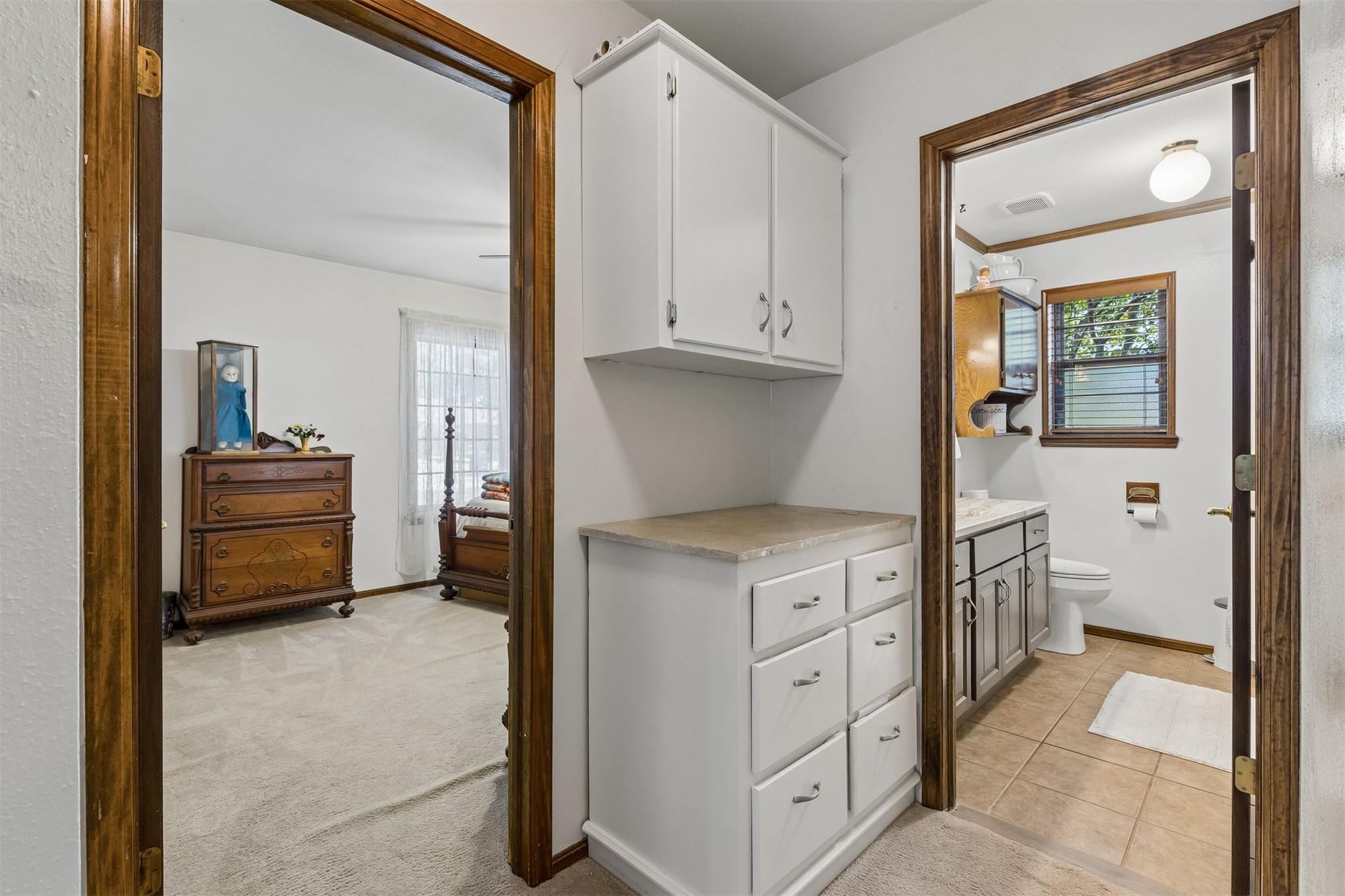 1002 Sunset Circle Yale OK 74085