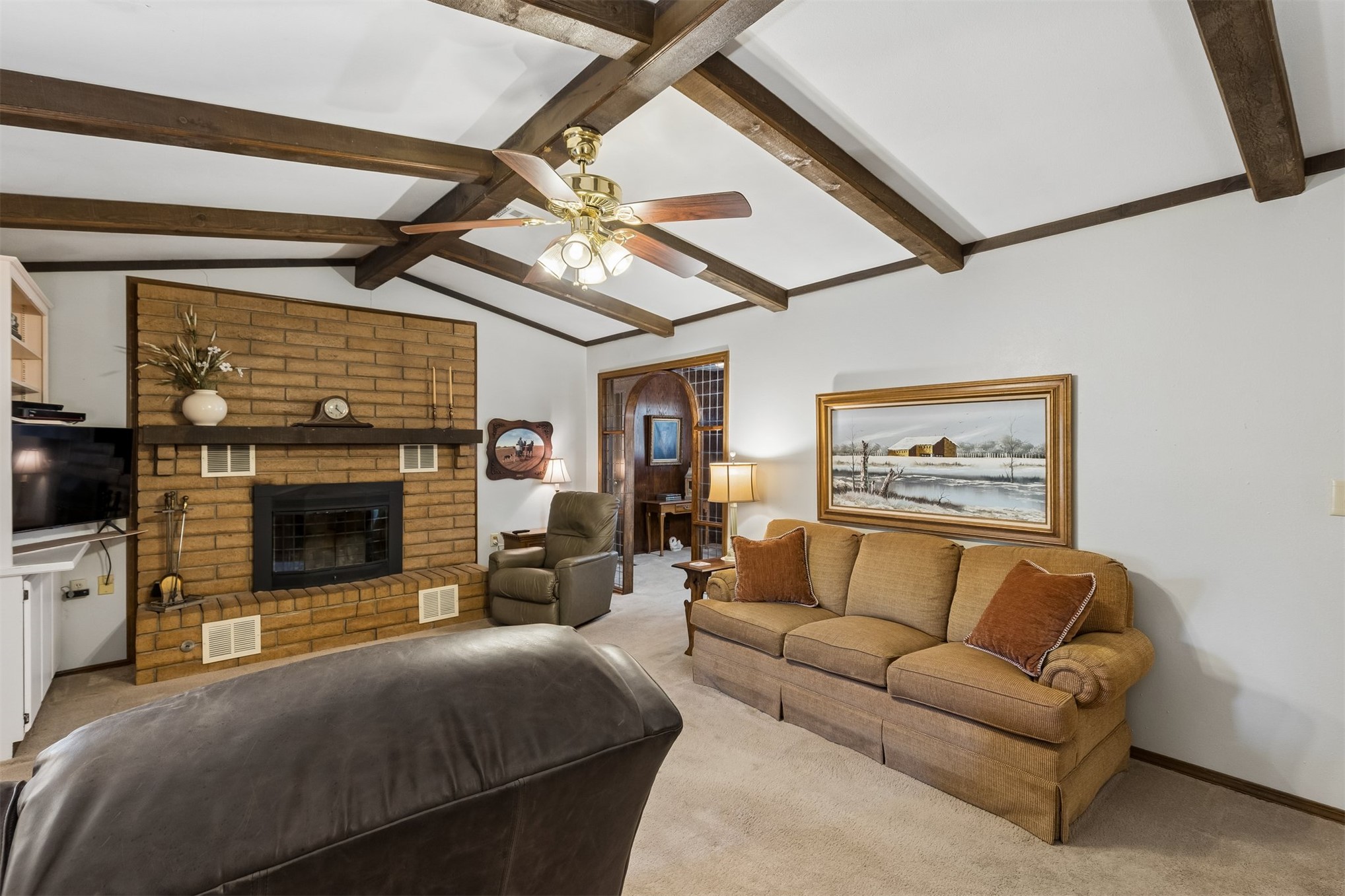 1002 Sunset Circle Yale OK 74085