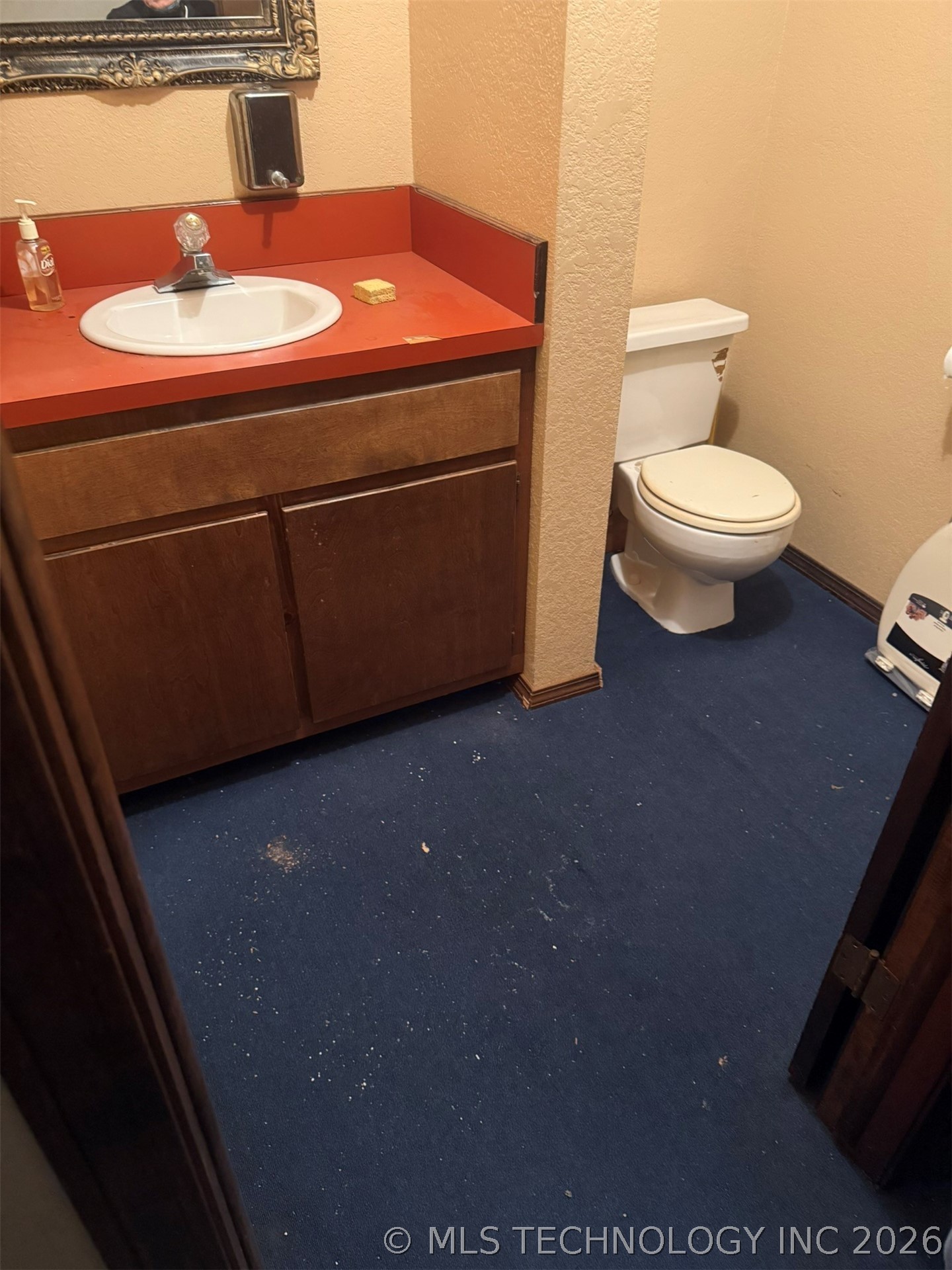912 W Cedar Street Stilwell OK 74960