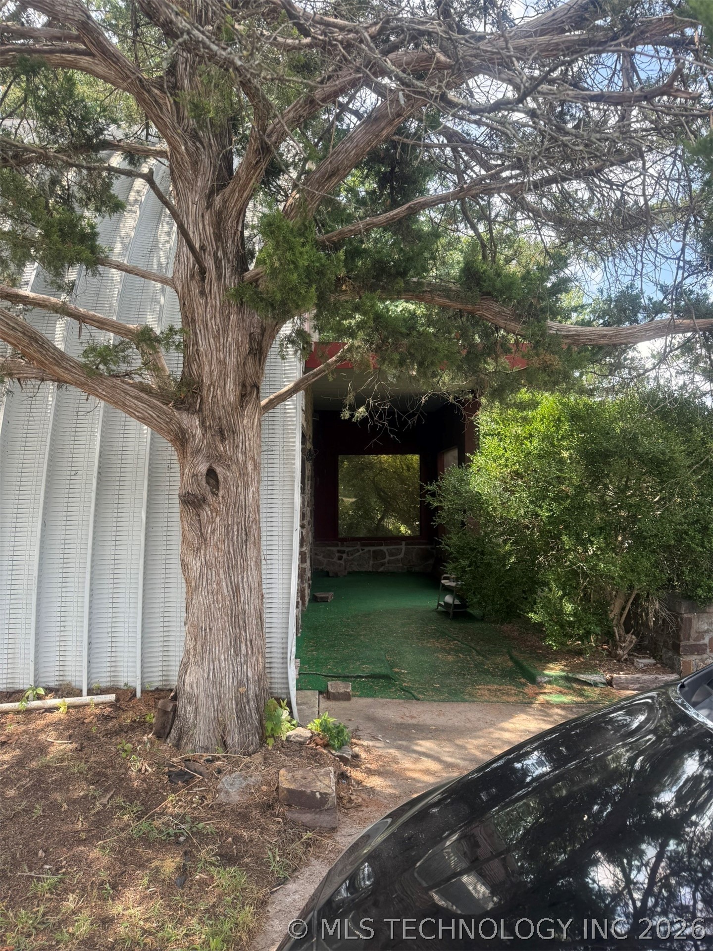 912 W Cedar Street Stilwell OK 74960