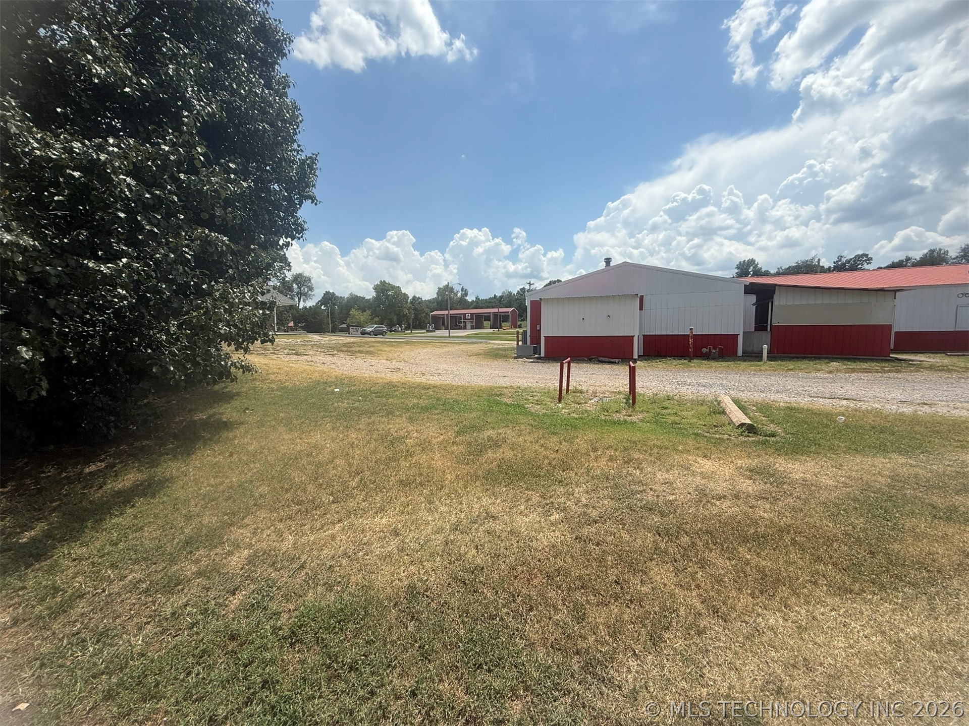912 W Cedar Street Stilwell OK 74960