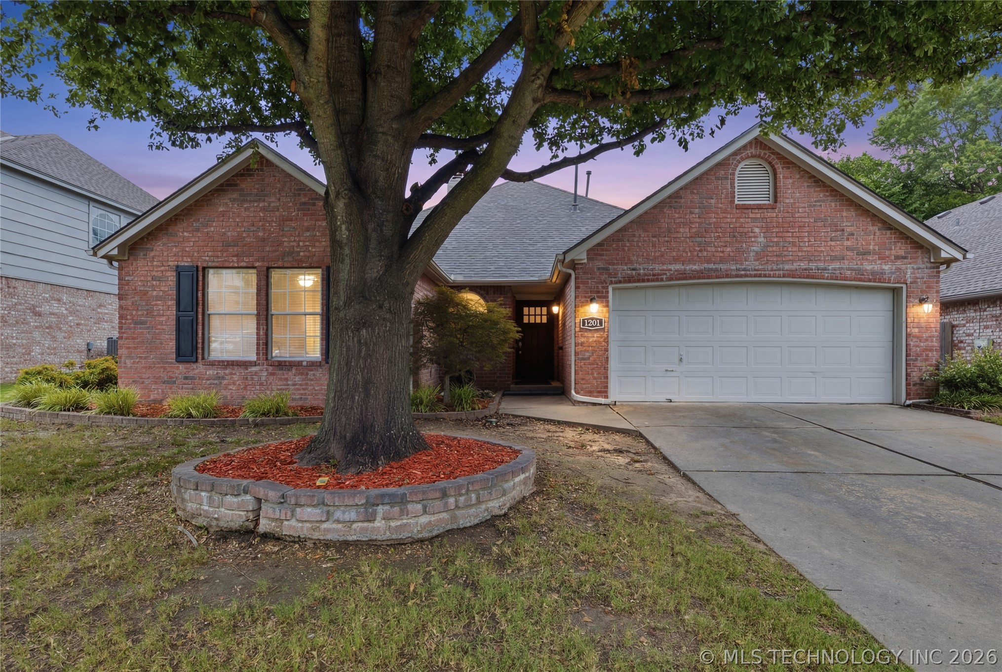 1501 N Umbrella Avenue Broken Arrow OK 74012