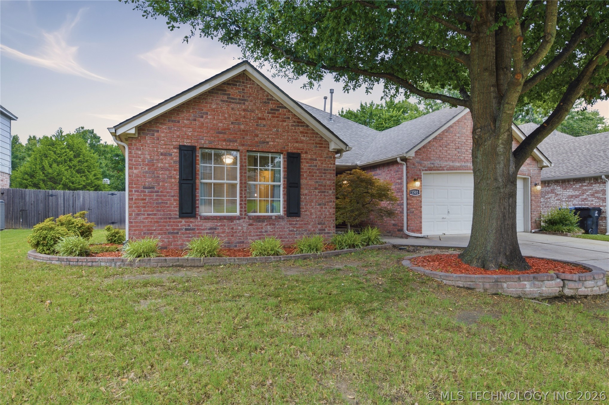 1501 N Umbrella Avenue Broken Arrow OK 74012
