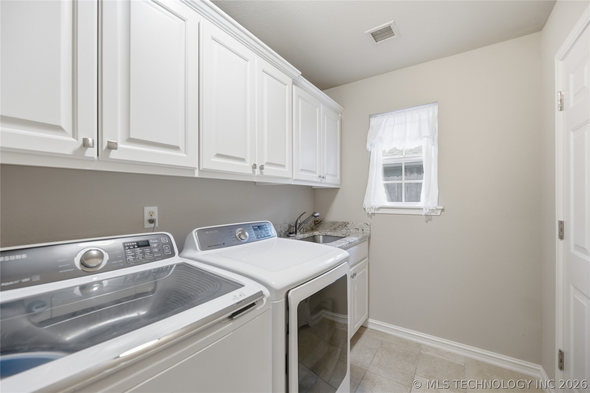 1501 N Umbrella Avenue Broken Arrow OK 74012
