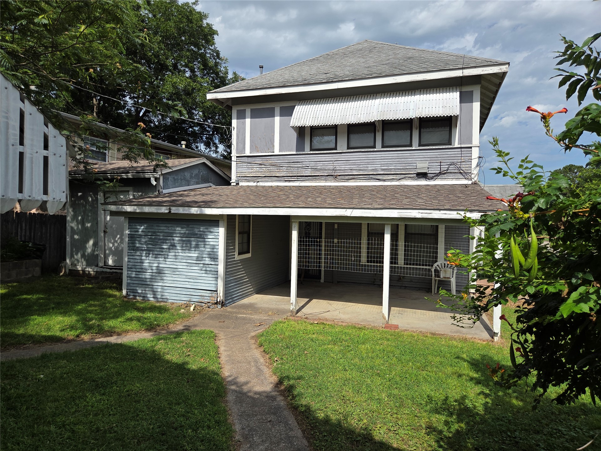 427 S Seneca Avenue Bartlesville OK 74003