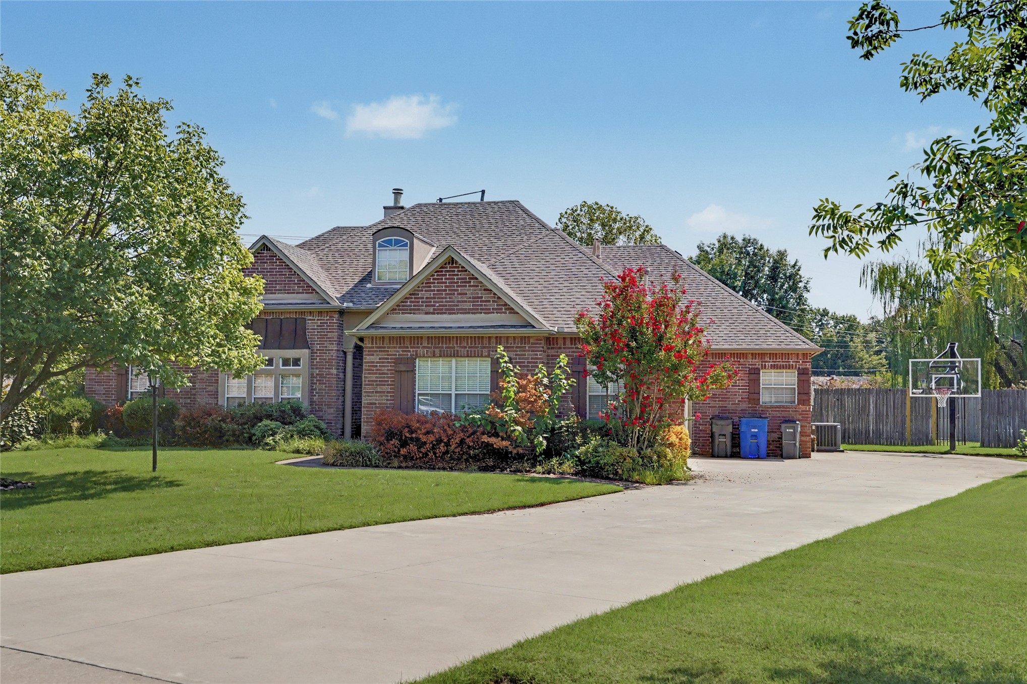 7136 E 82nd Street Tulsa OK 74133