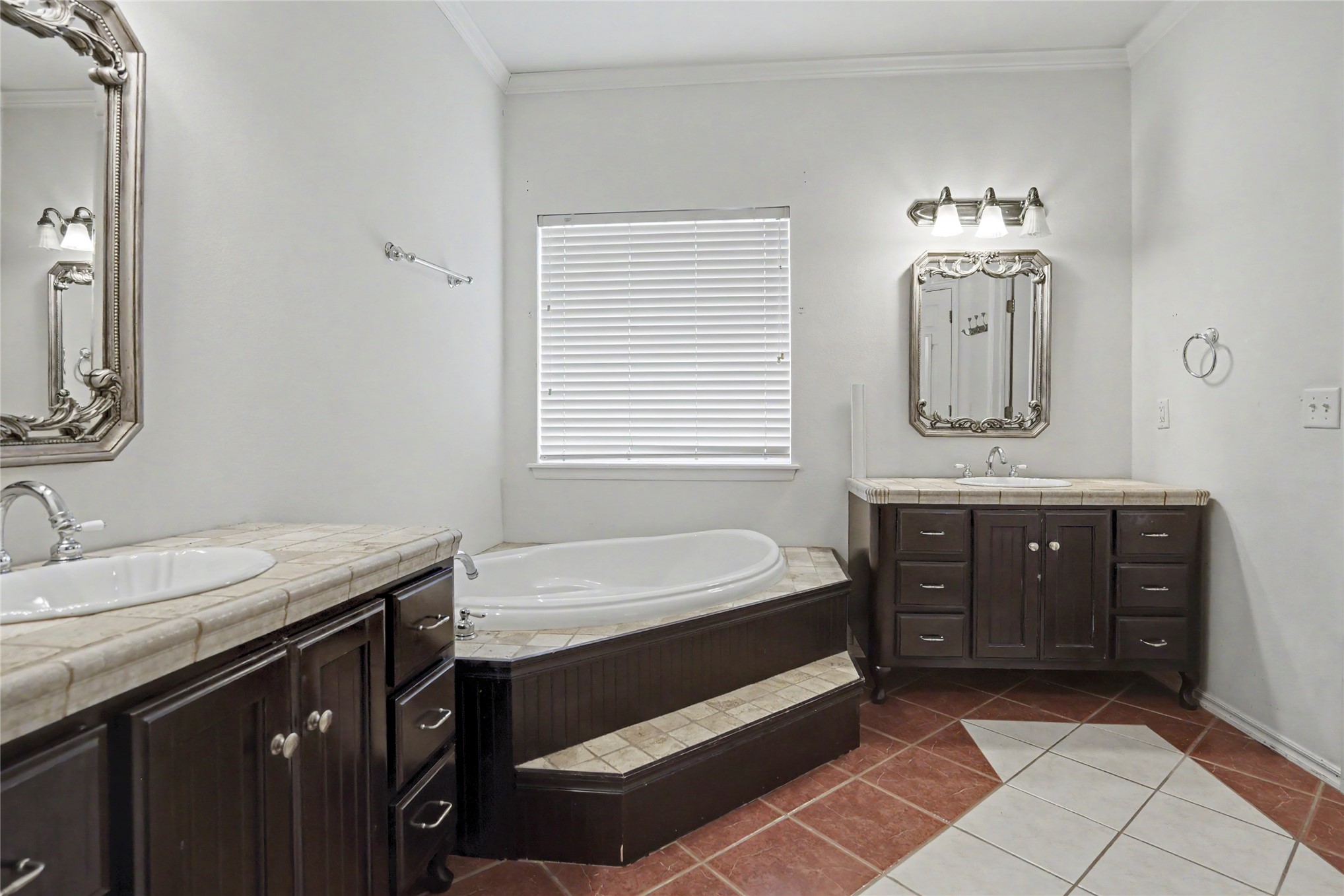 7136 E 82nd Street Tulsa OK 74133