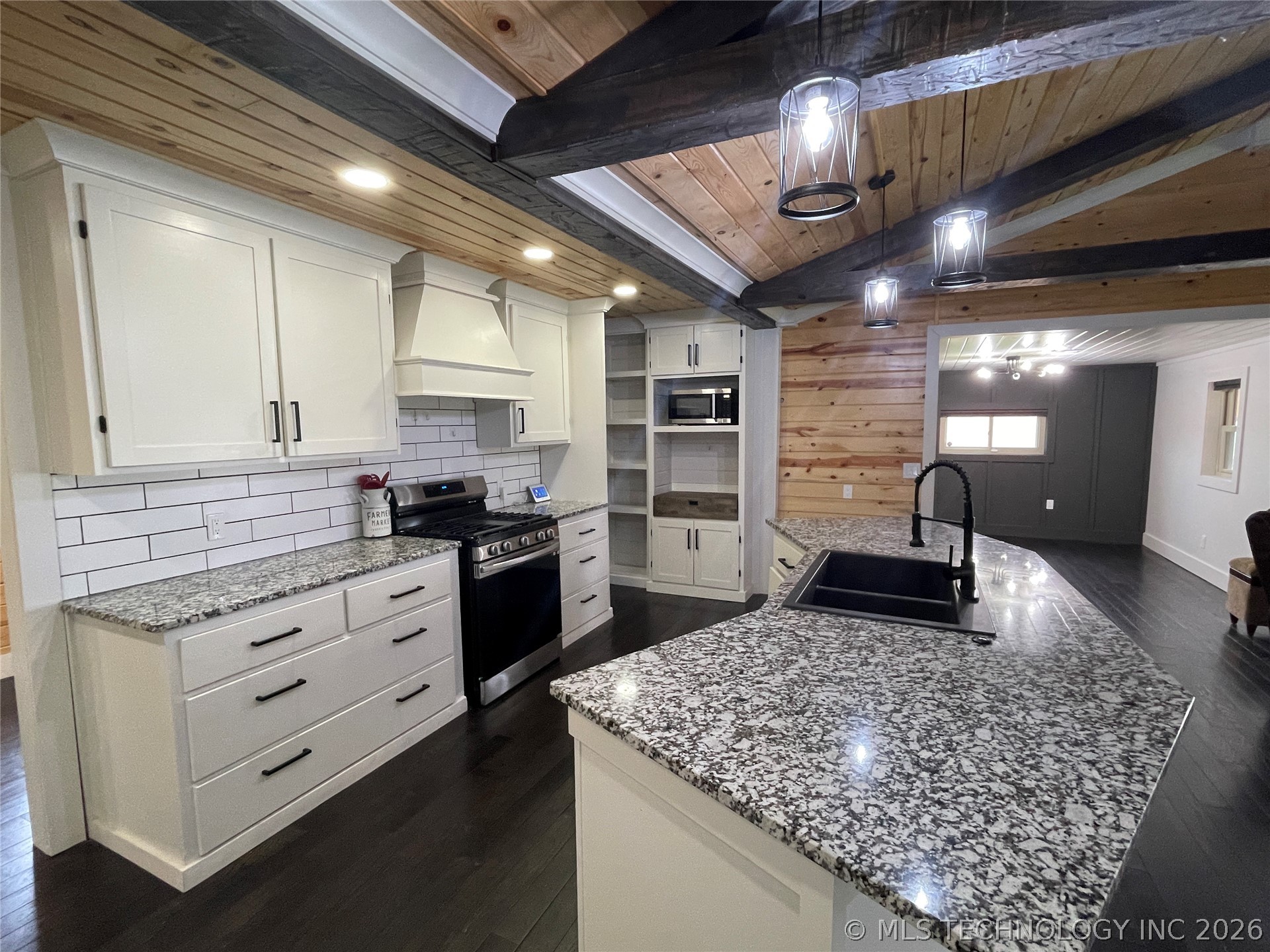 501 N Dorothy Avenue Claremore OK 74017