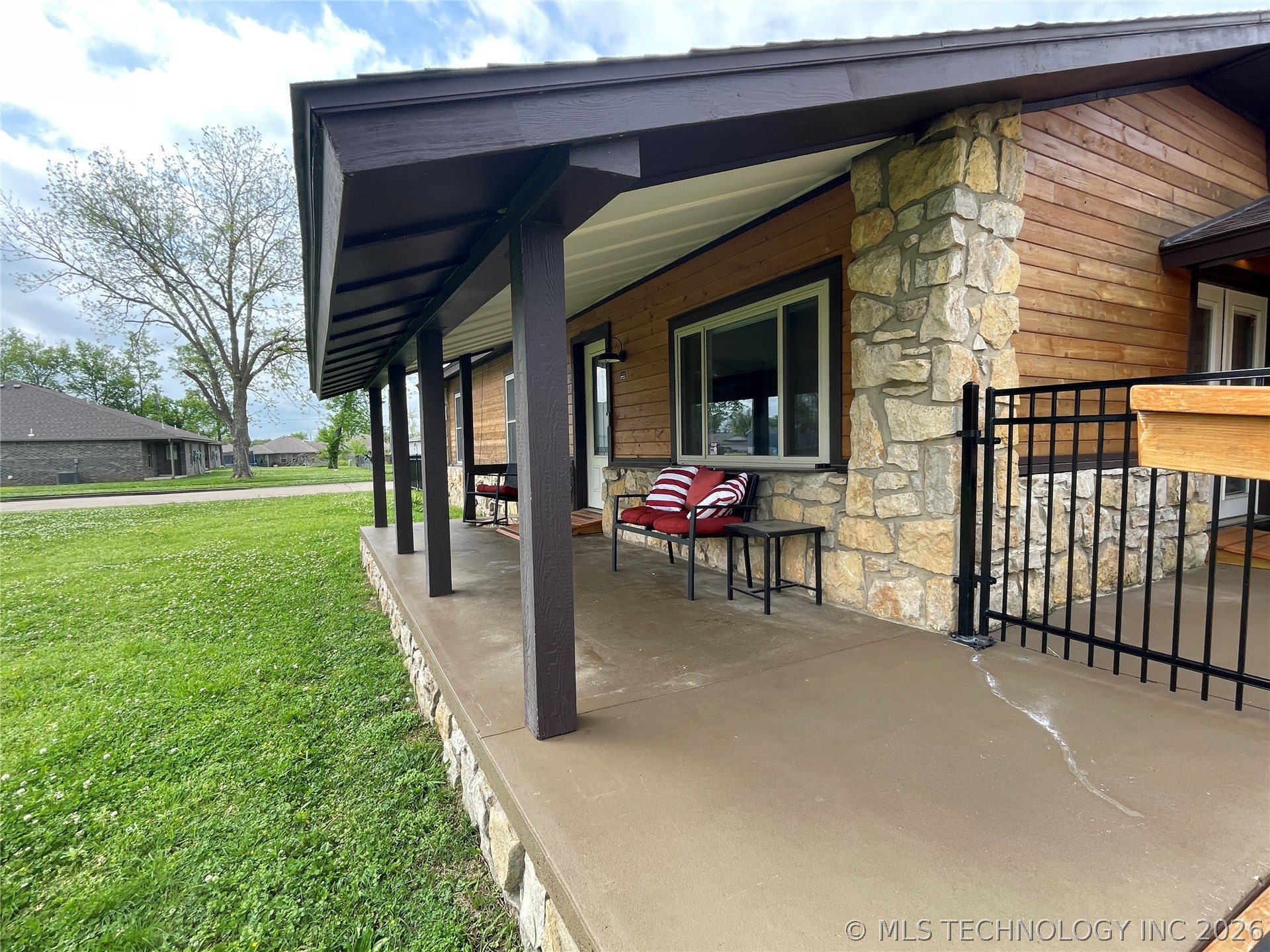 501 N Dorothy Avenue Claremore OK 74017