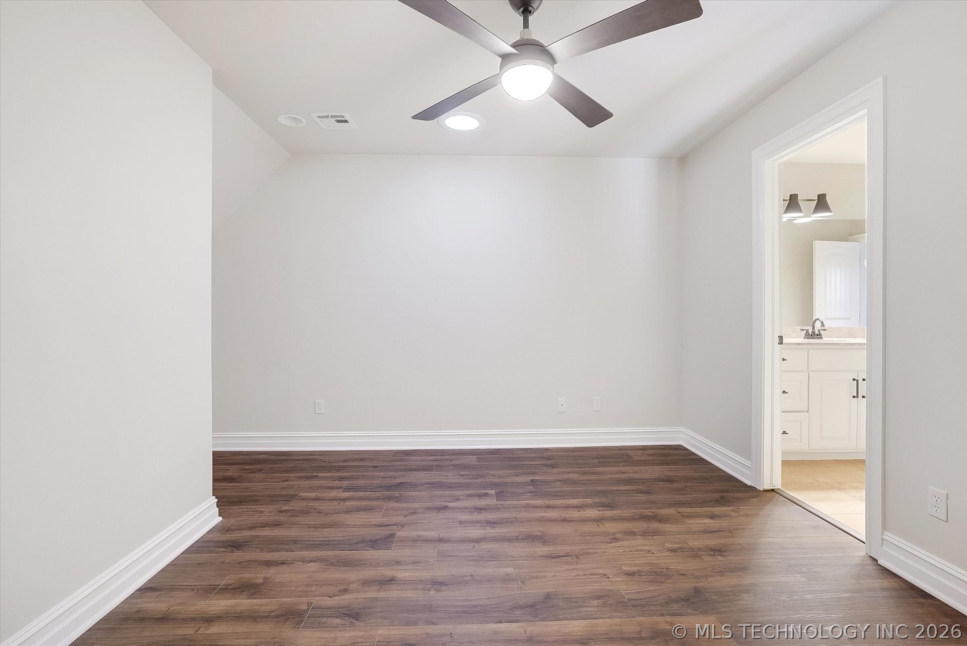 26175 E 93rd Street S Broken Arrow OK 74014
