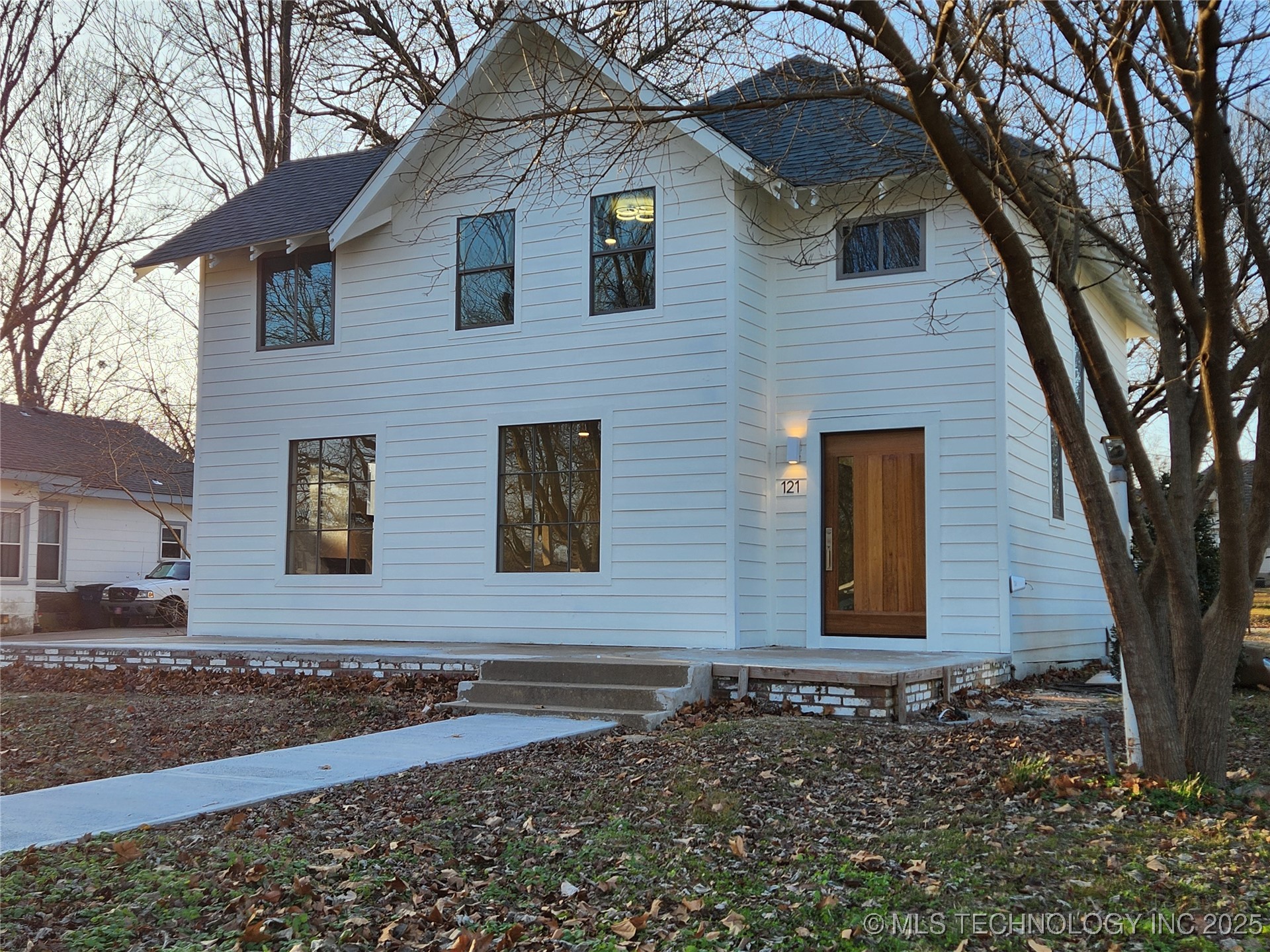 121 S Brown Street Vinita OK 74301
