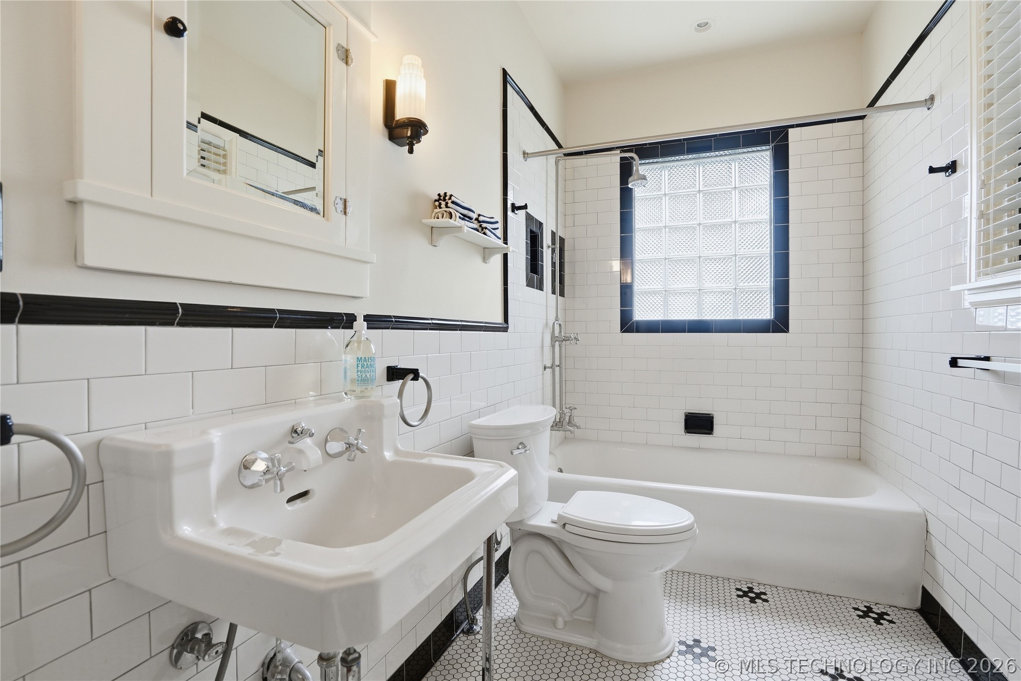 1302 Terrace Drive Tulsa OK 74104