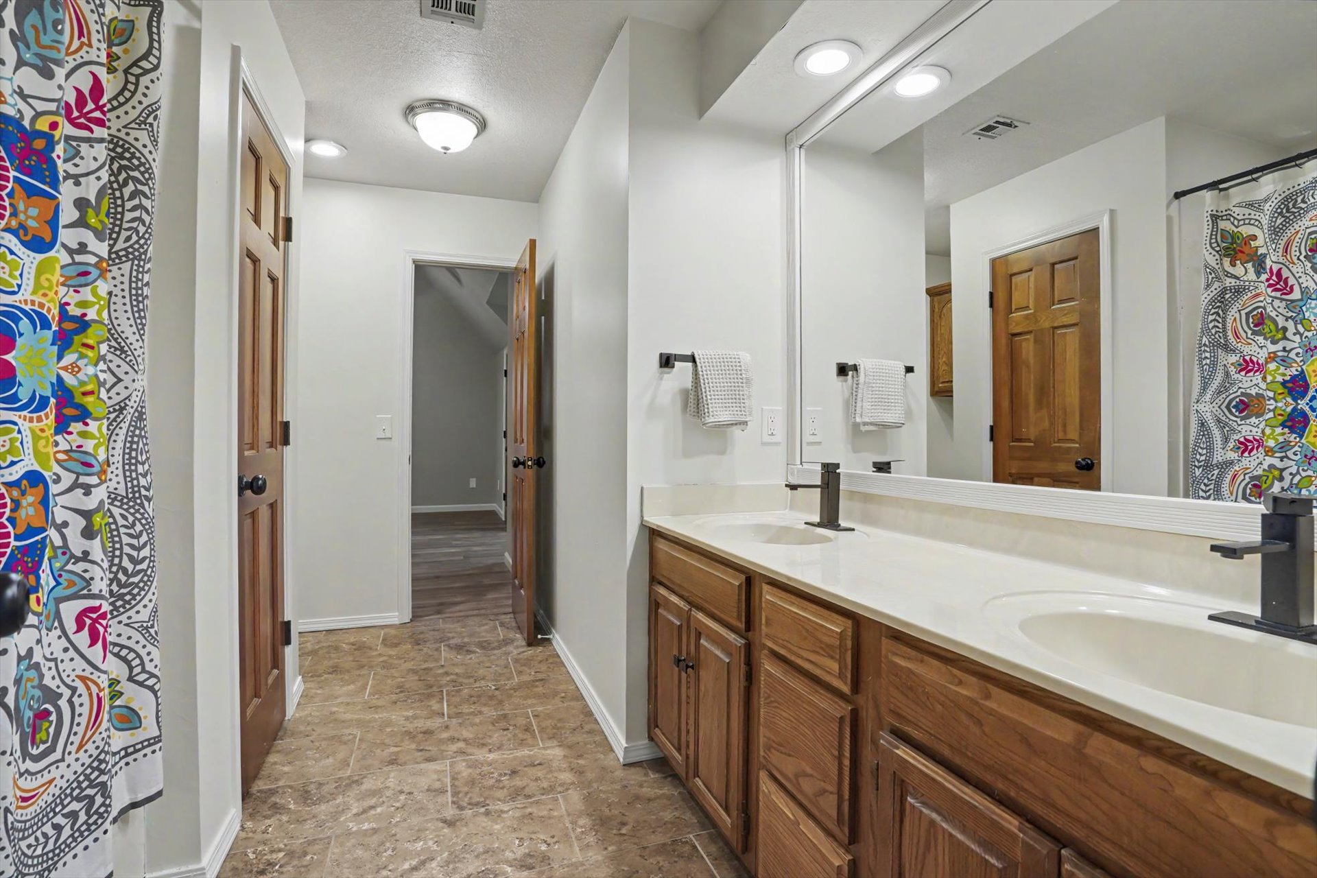 8919 S Lakewood Avenue Tulsa OK 74137