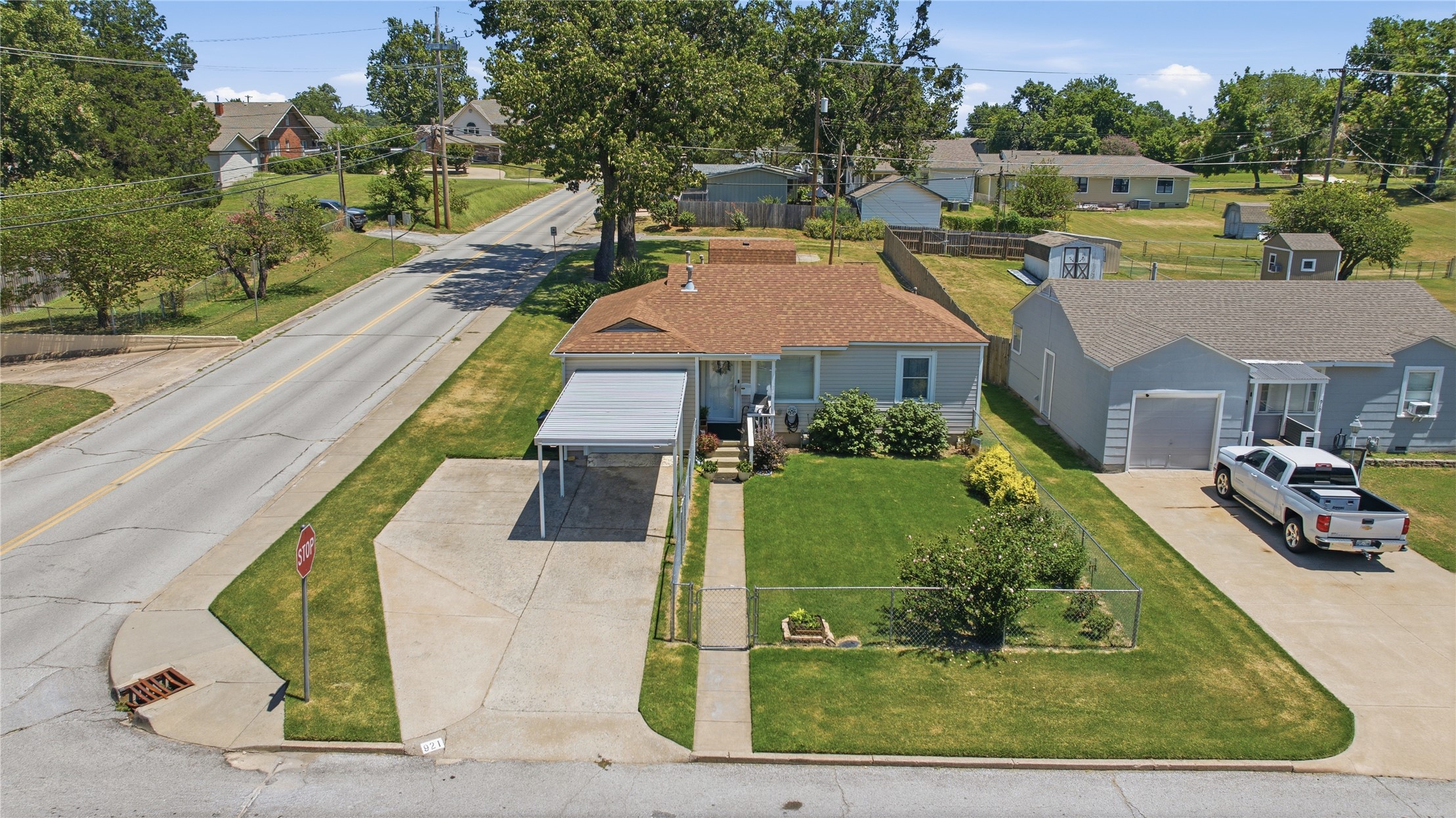 921 N Main Street Sand Springs OK 74063