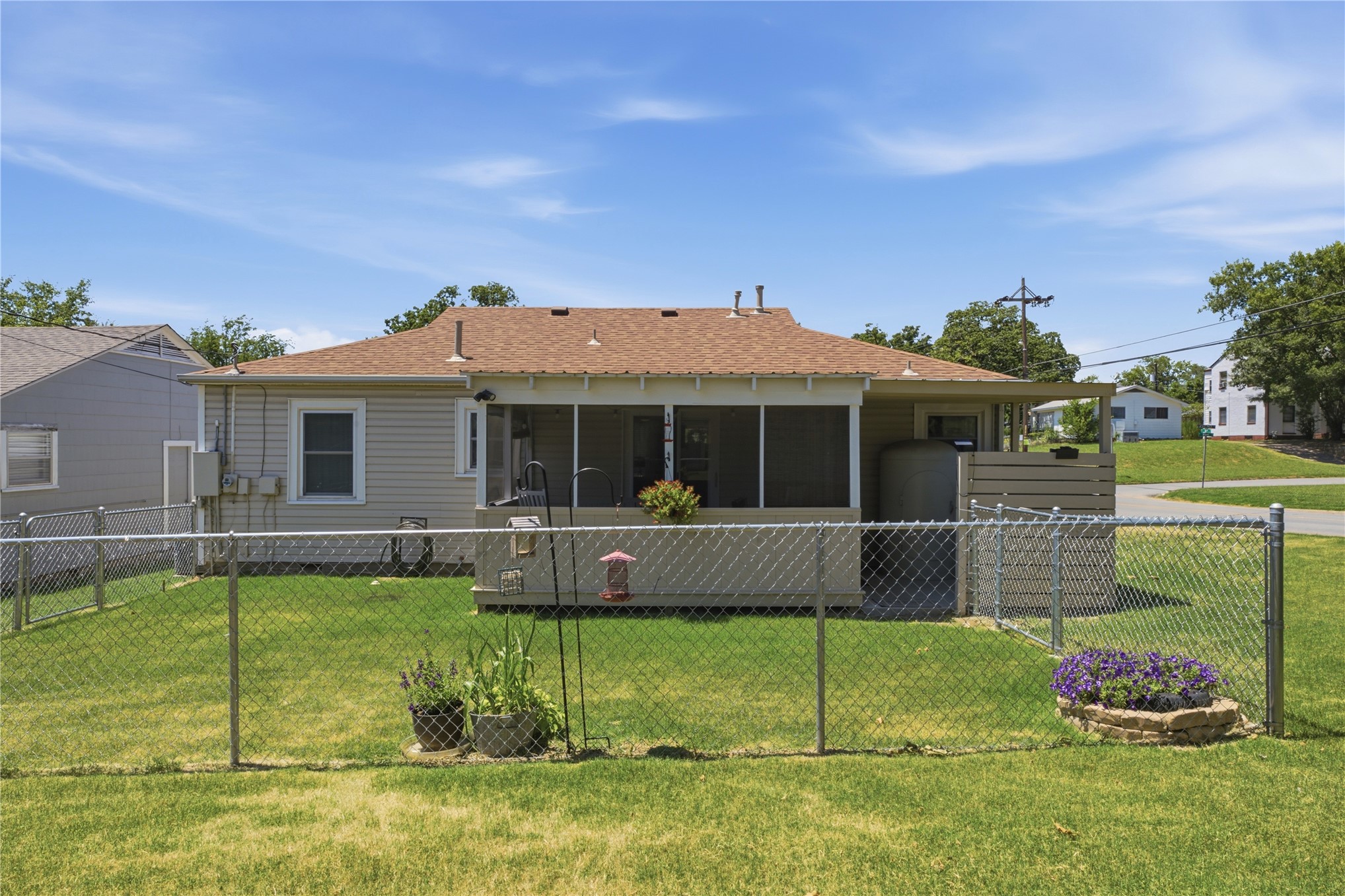 921 N Main Street Sand Springs OK 74063
