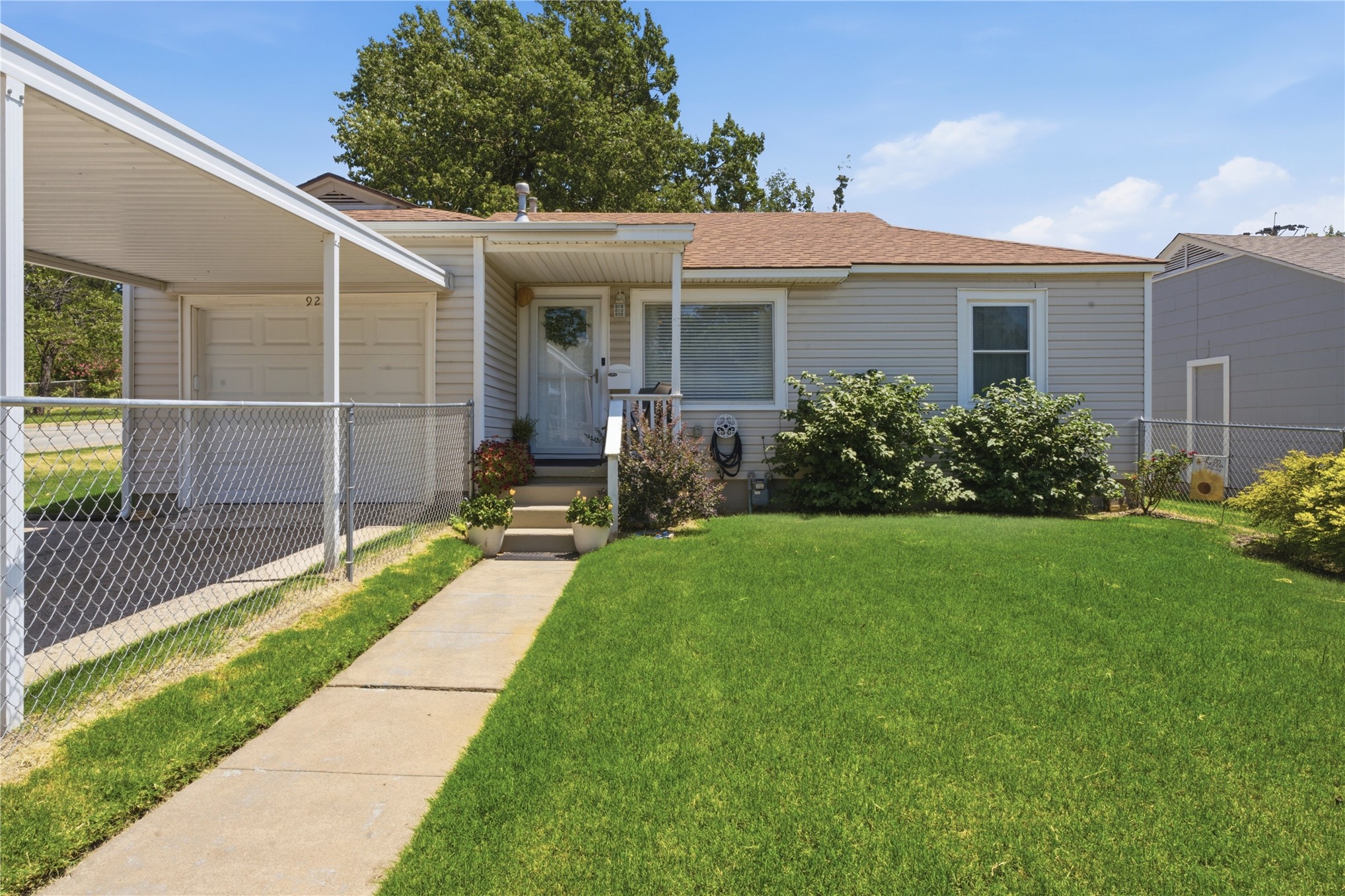 921 N Main Street Sand Springs OK 74063