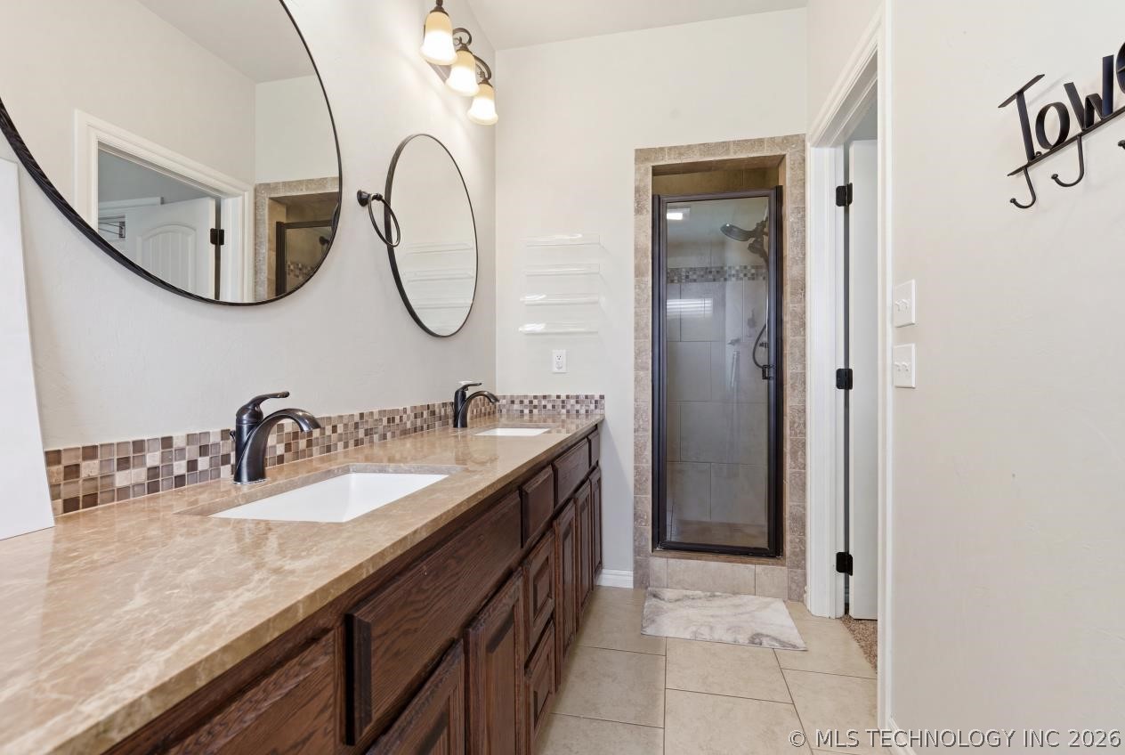 317 N Payton Place Lake Ada OK 74820