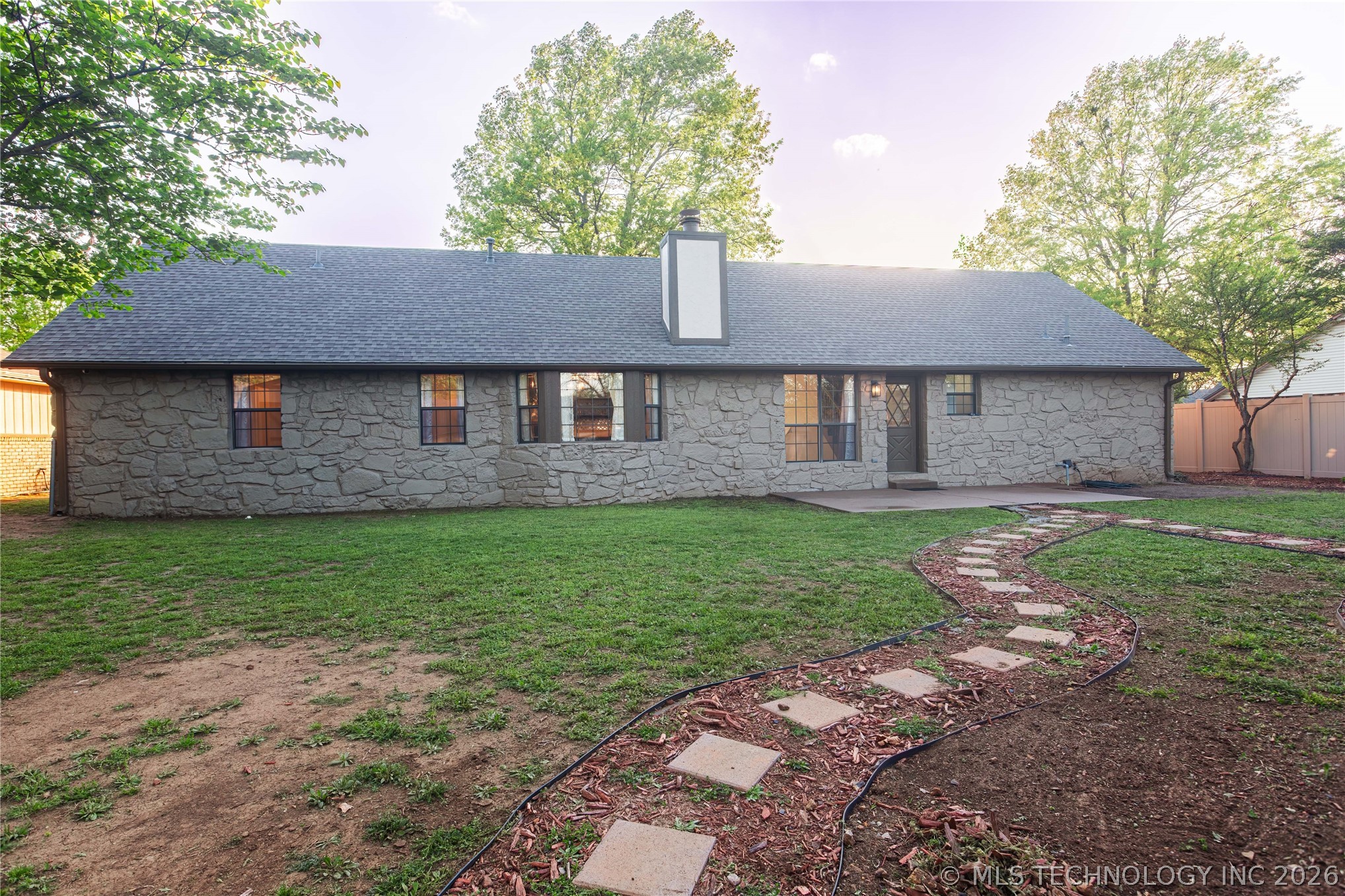 2422 S Maywood Drive Claremore OK 74017