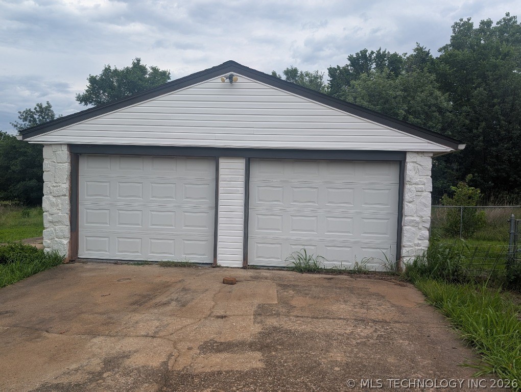 156 County Road 3237 Bartlesville OK 74003
