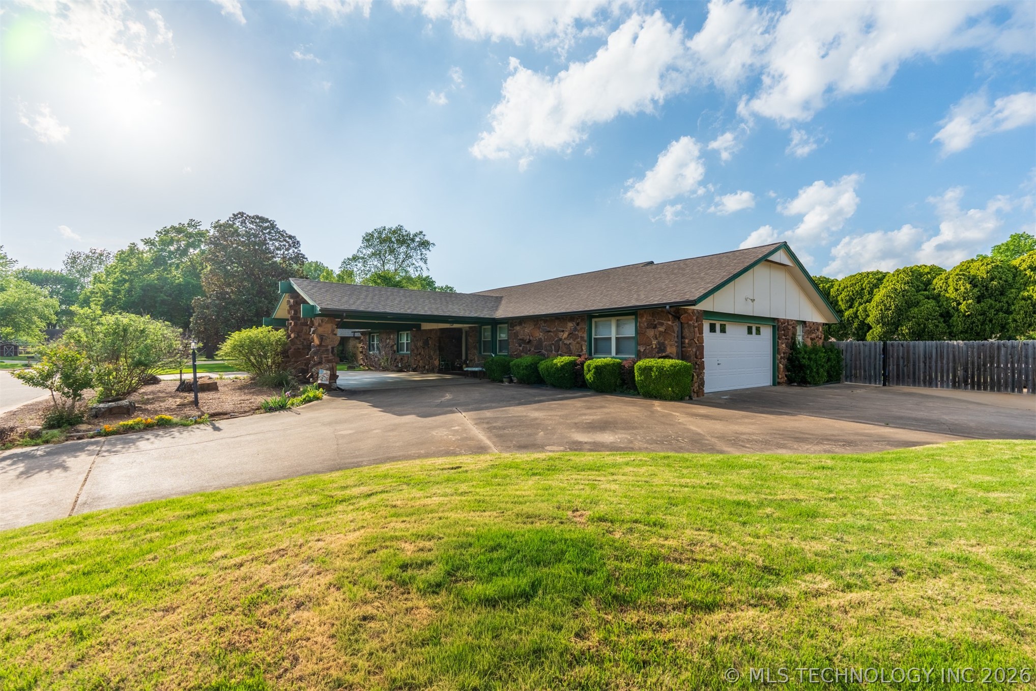 104 W Timberlane Court Broken Arrow OK 74011