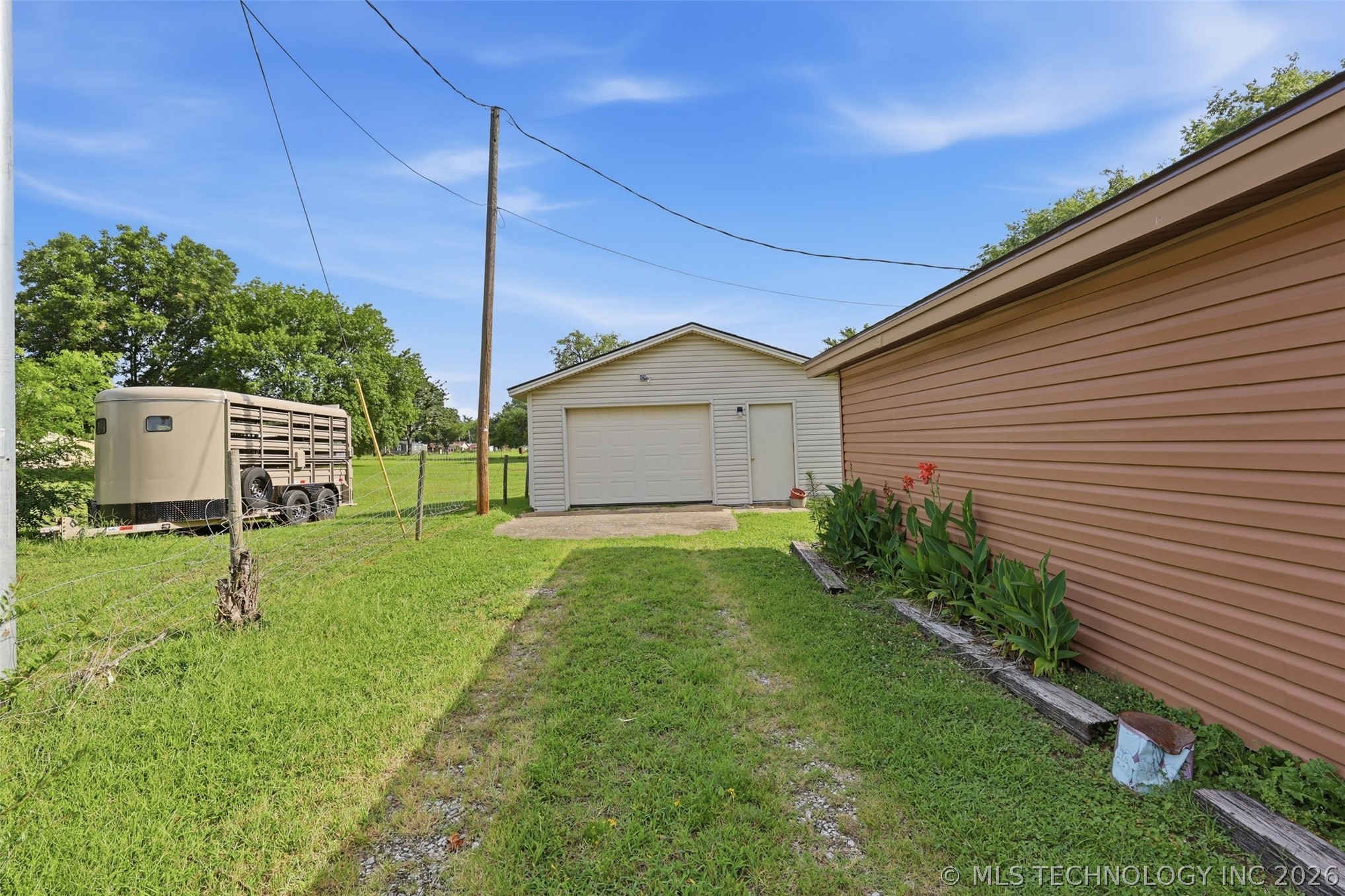 17068 County Road 1520 Ada OK 74820