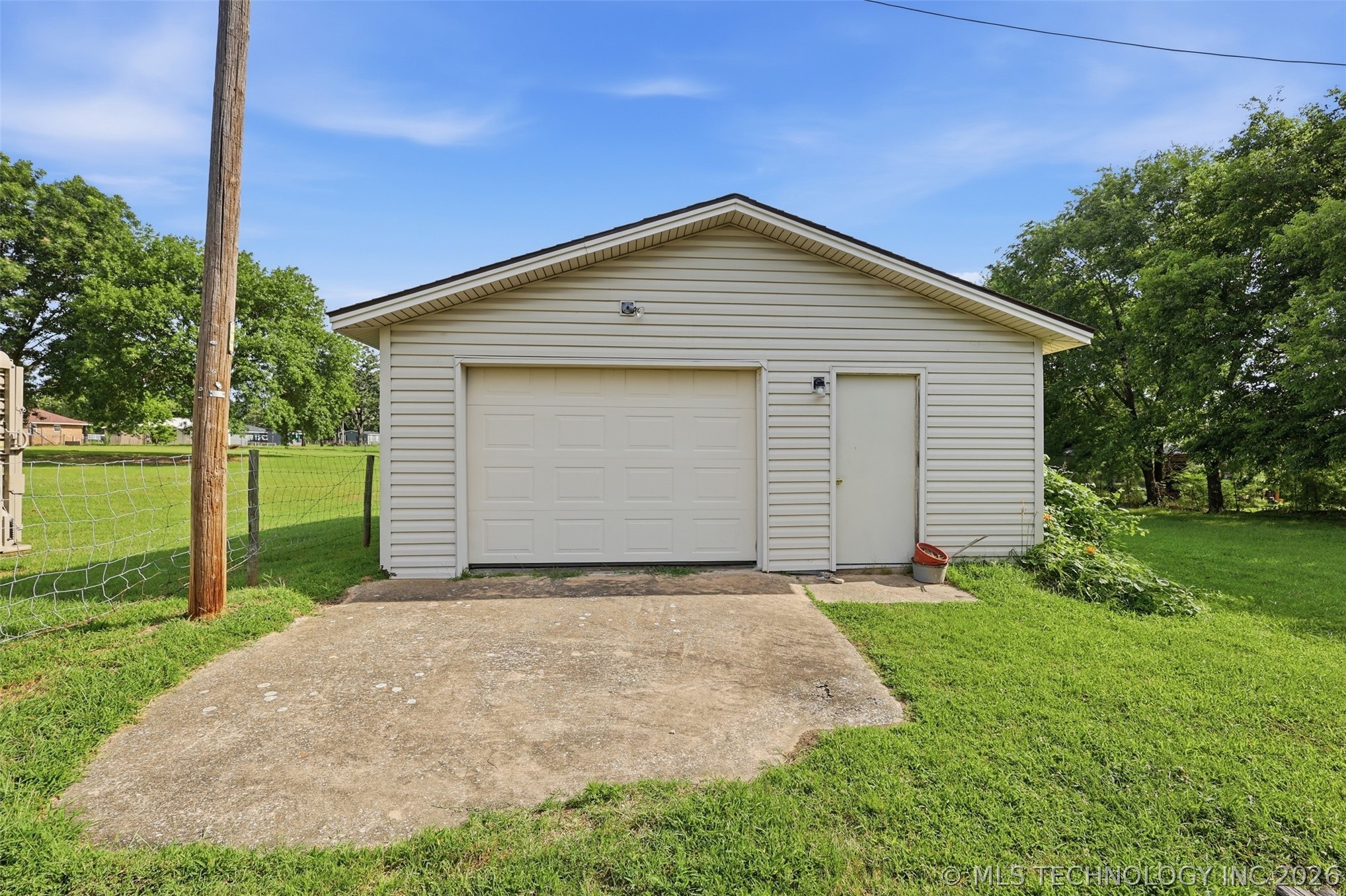 17068 County Road 1520 Ada OK 74820