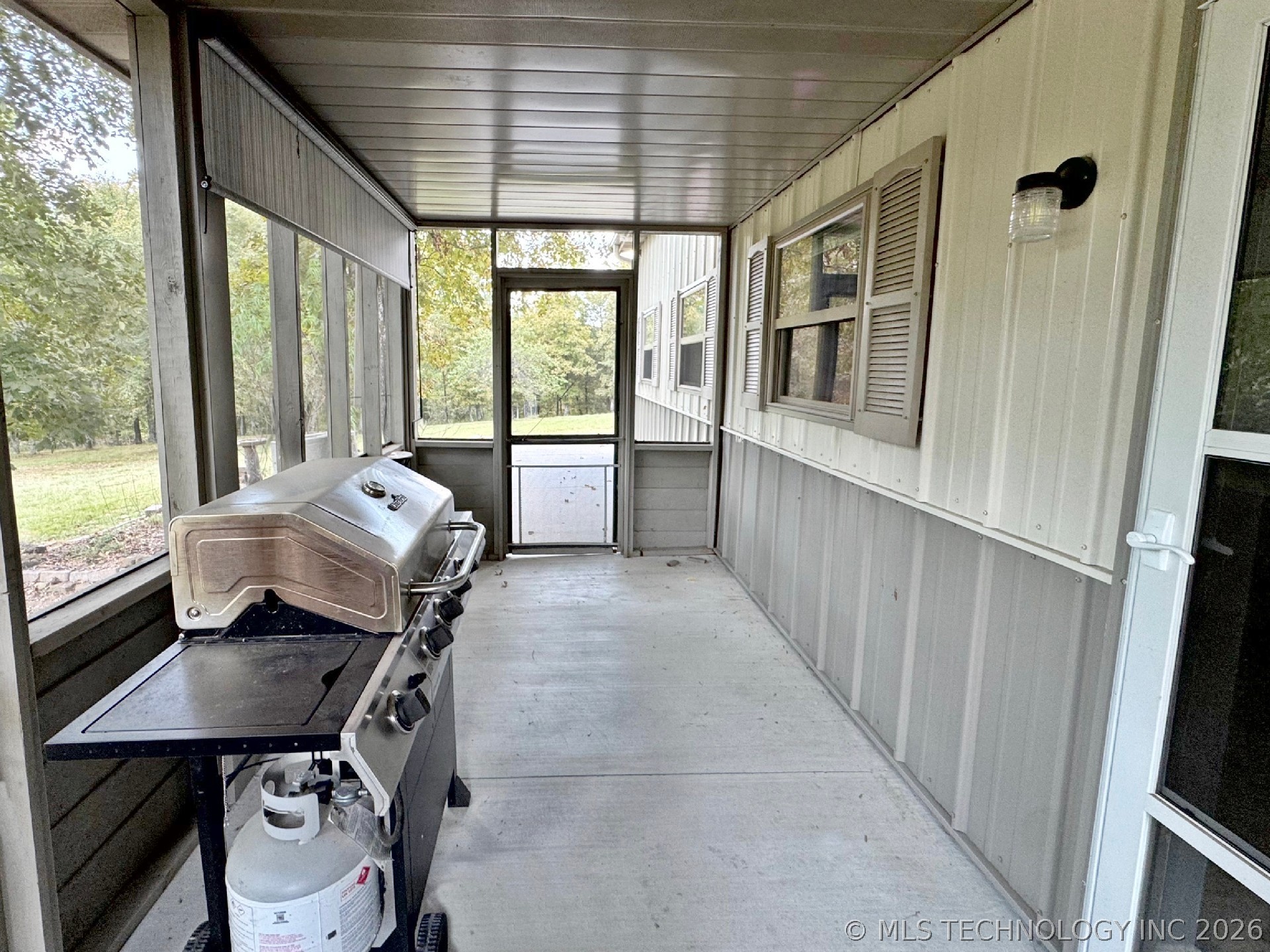 20005 Highway 80 Hulbert OK 74441